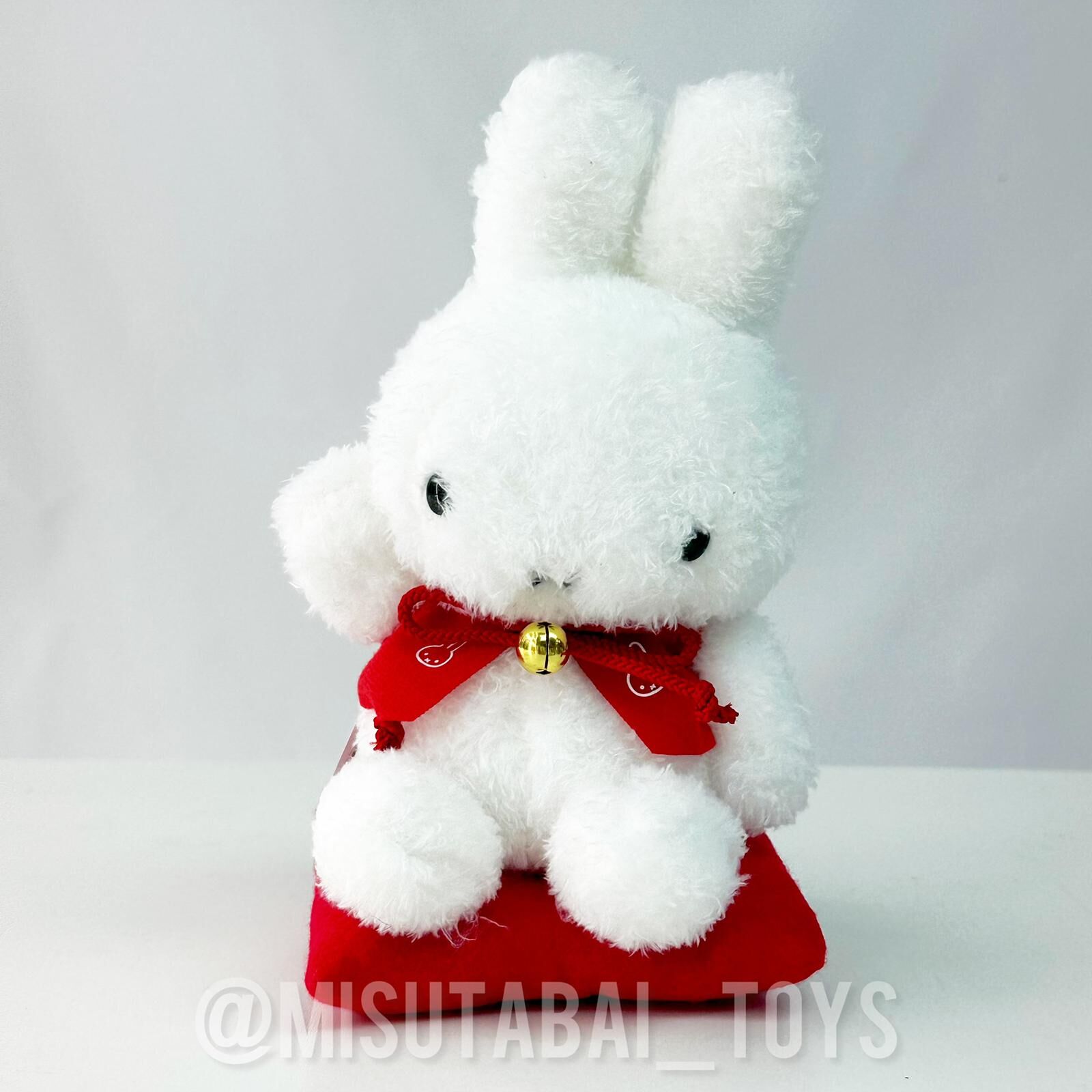 Miffy 招福 坐姿造型 絨毛娃娃 玩偶公仔