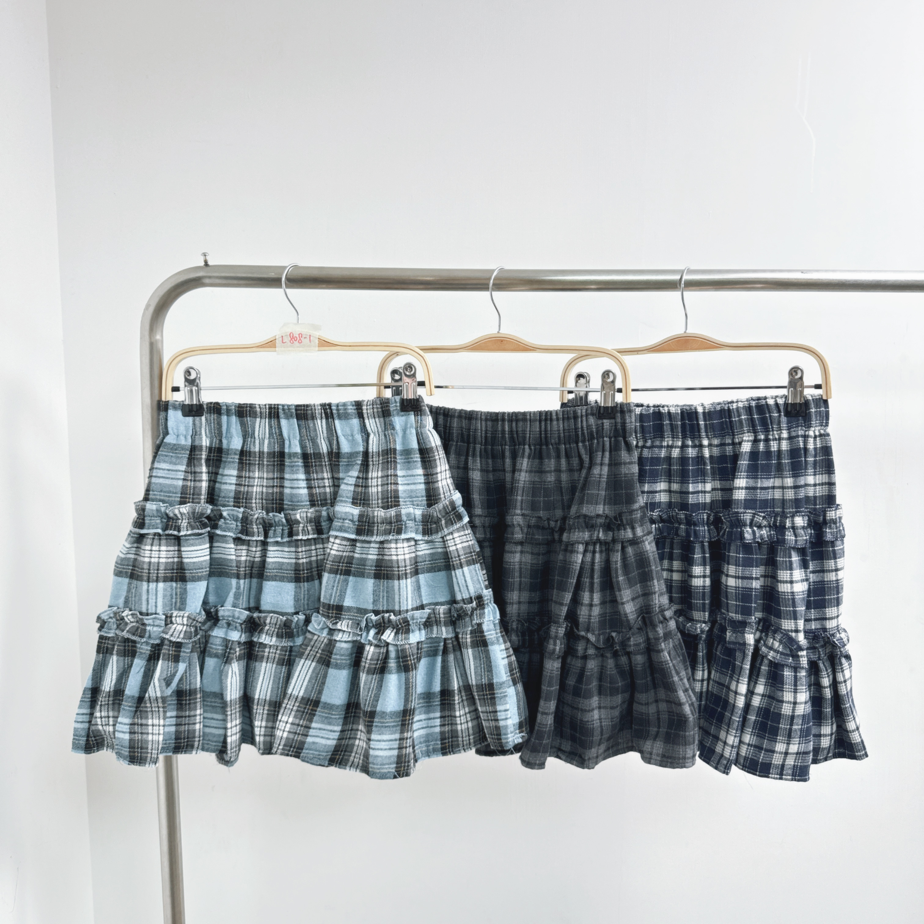 小花邊薄絨格仔短裙-有短褲內裡 (B15-B17)