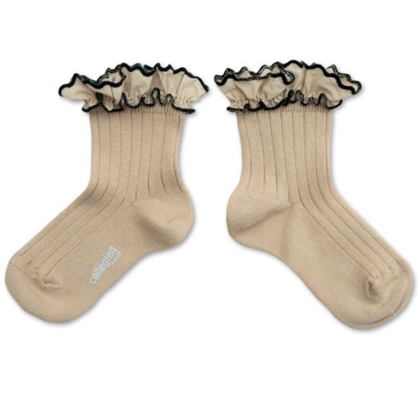 (預購) COLLEGIEN 荷葉邊羅紋短襪 Suzanne - 280 Sable 沙色