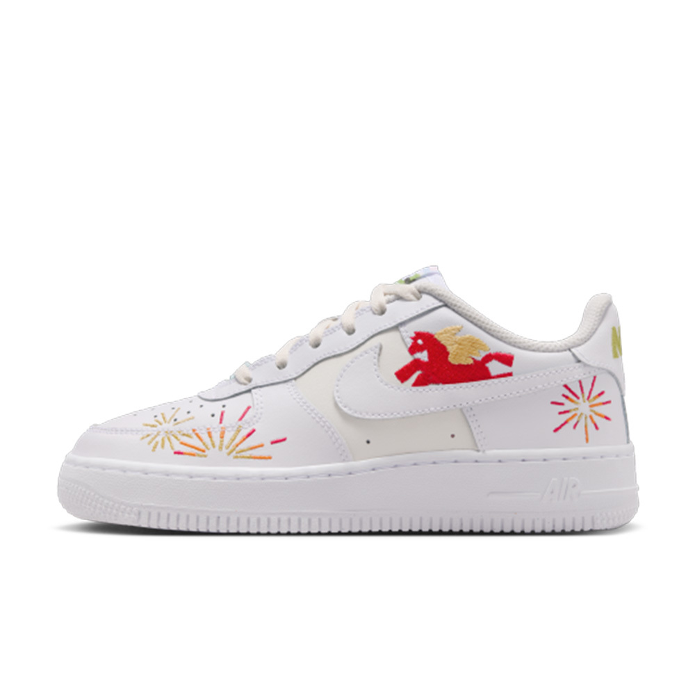 Nike Air Force 1 馬年限定 刺繡煙火 GS 脫韁系列 白紅 休閒鞋 大童鞋 IQ1133-111