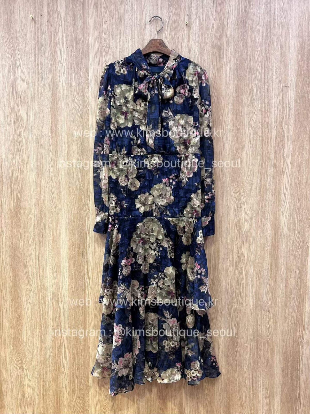 KM5403 油畫花花蝴蝶綁帶連身裙