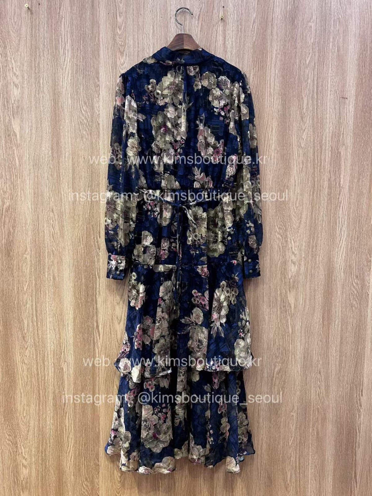 KM5403 油畫花花蝴蝶綁帶連身裙