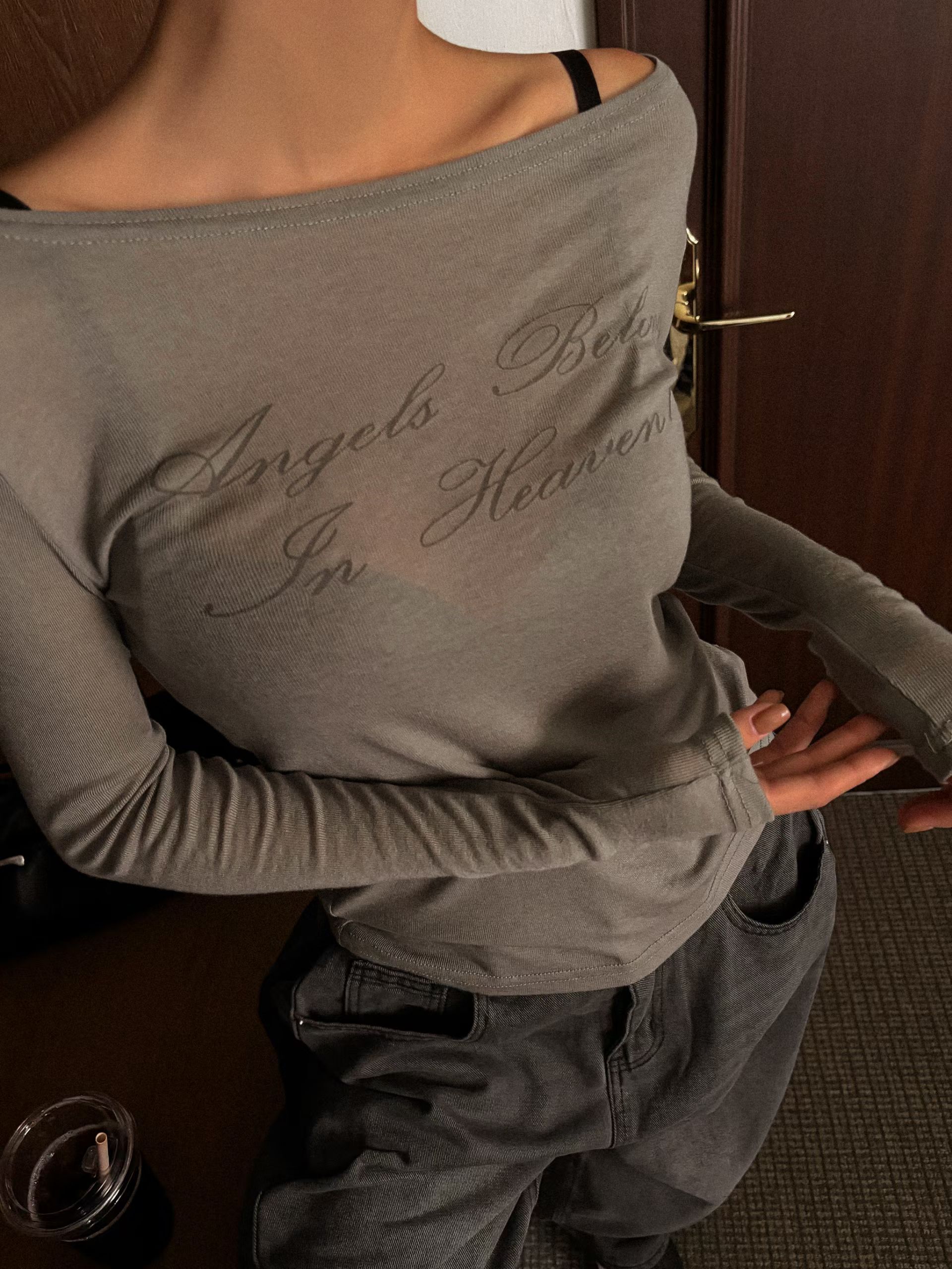 浪滿生活 透視草寫英文上衣(五色)