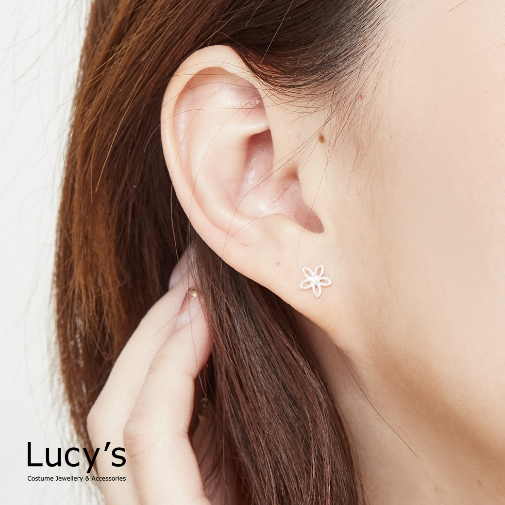 *925純銀〔輕銀系列〕鏤空花卉 耳環 (123266)