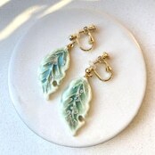 七窯社 - 橡樹葉 夾式耳環 綠