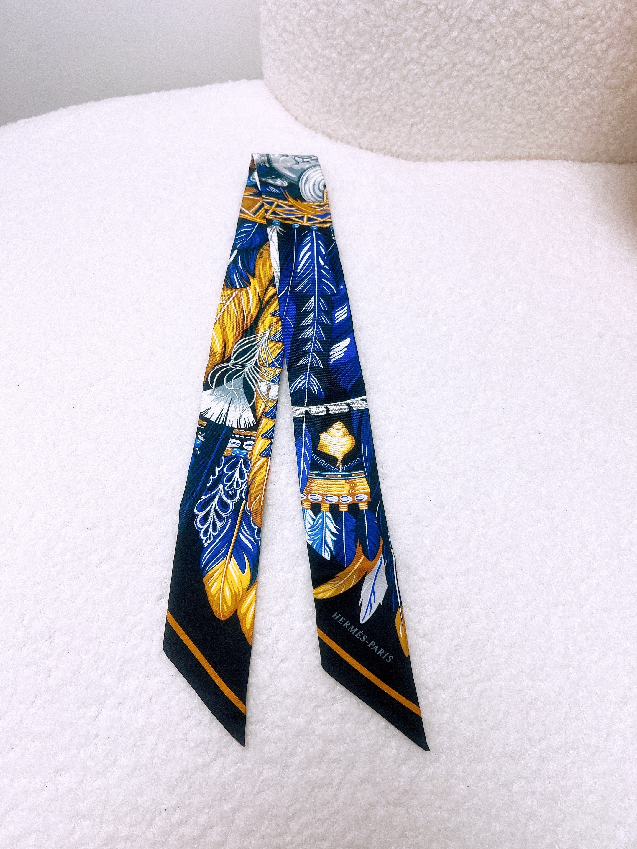 *Unused* Hermes twilly (black/blue/ la danse pacifique)