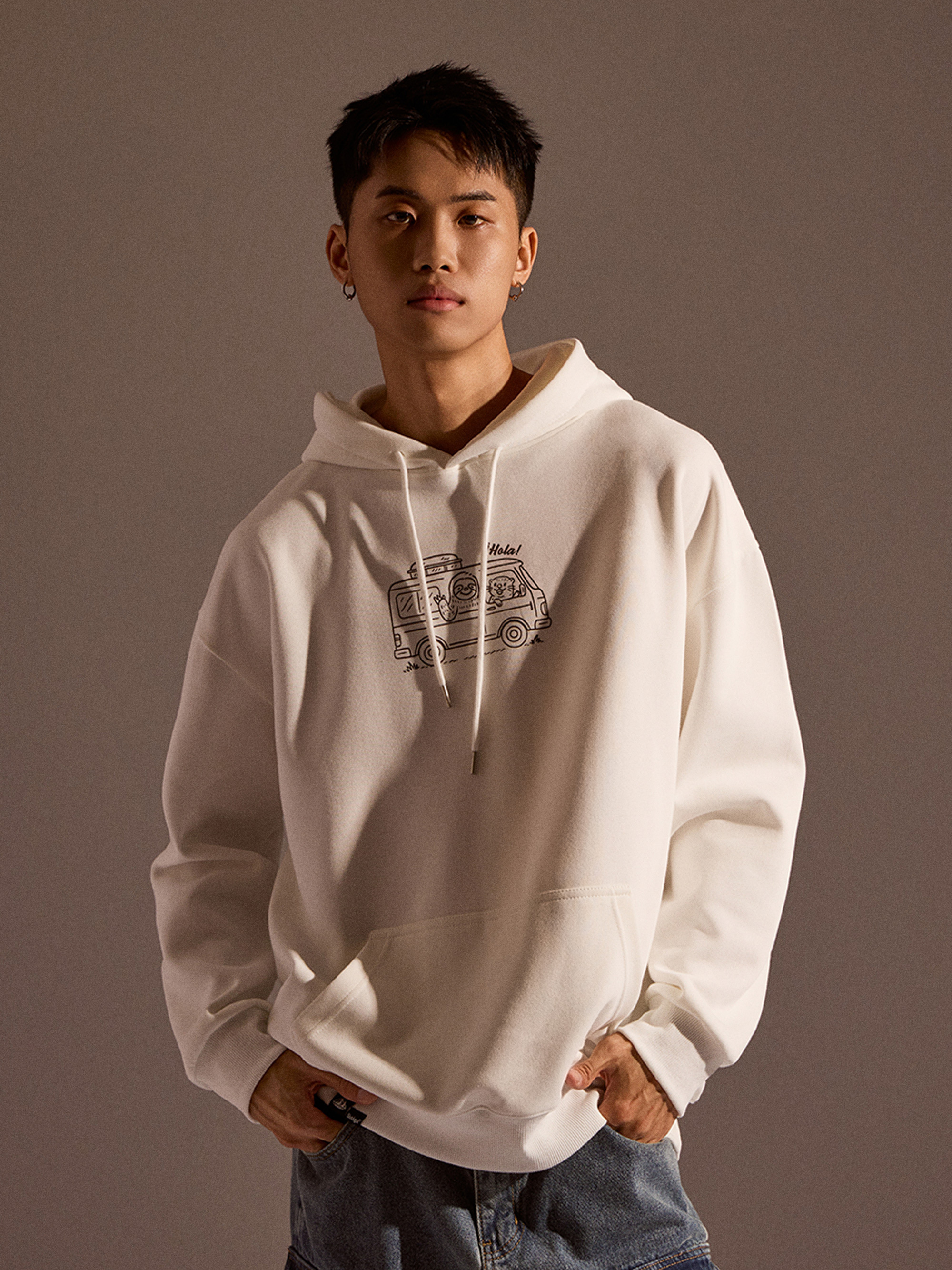 出發中懶露營帽T