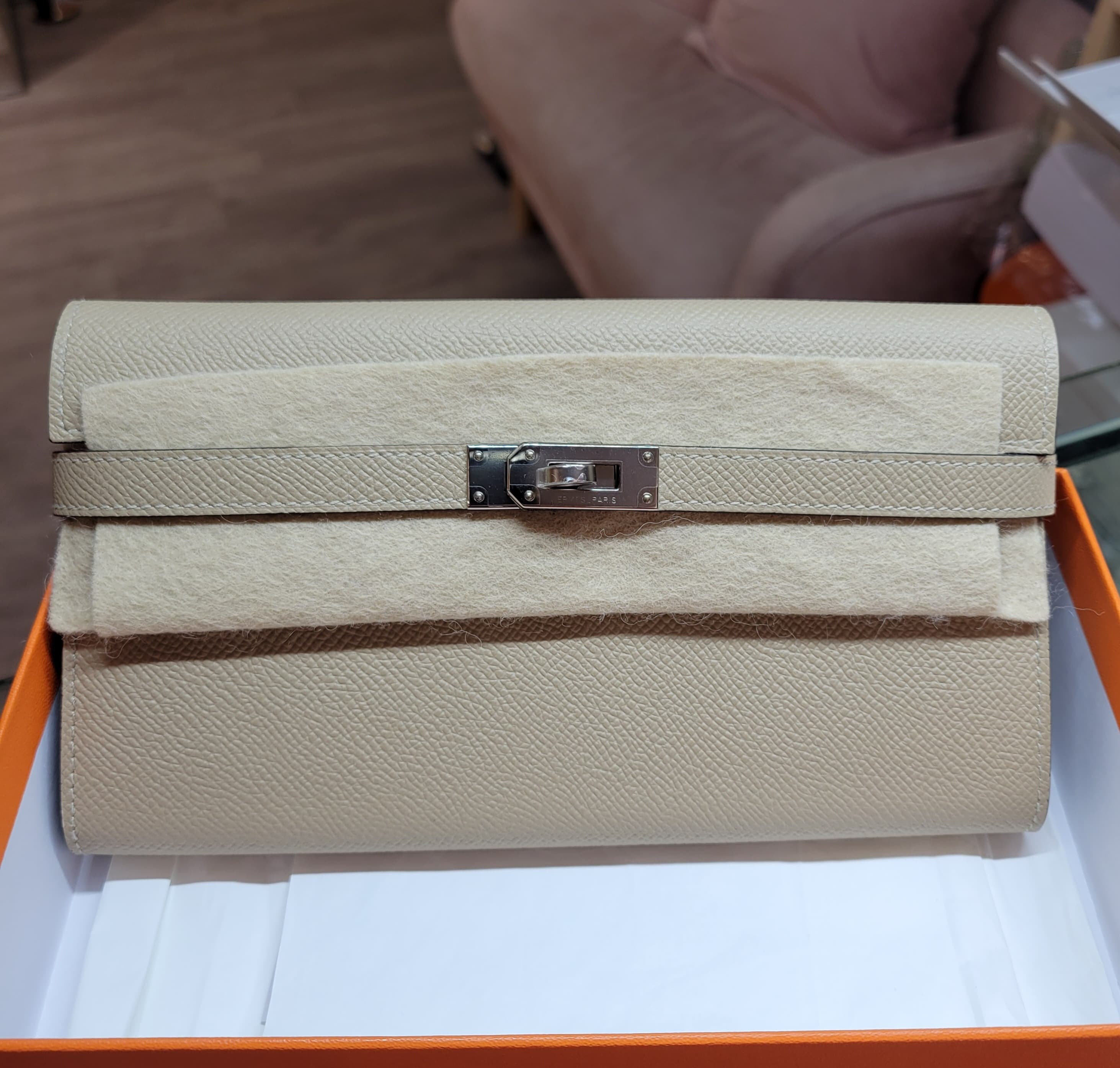 99%NEW HERMES KELLY WALLET S2 TRENCH CK 風衣灰 銀扣
