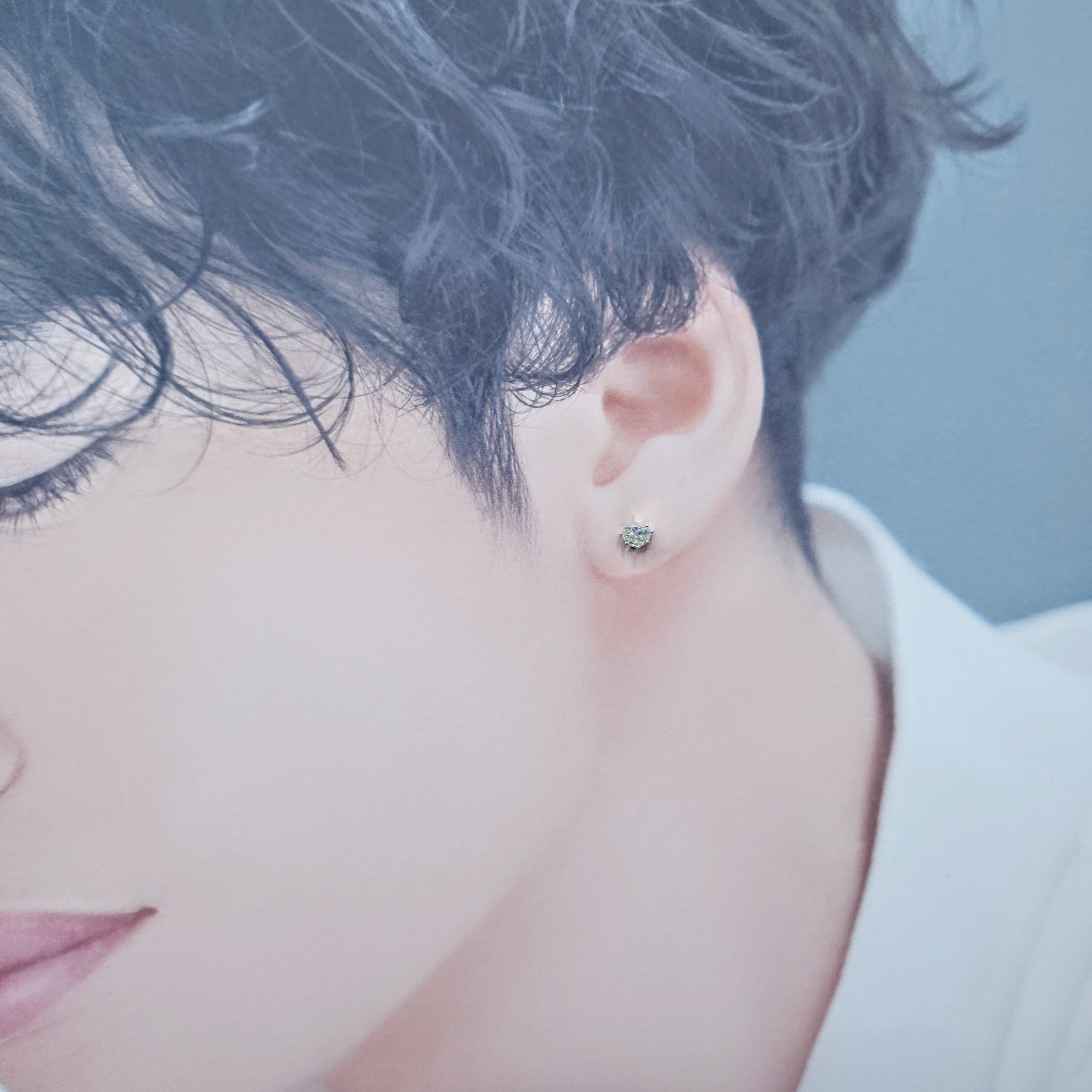 全新18K白金【主石23份七邊形淺黃鑽】單耳環