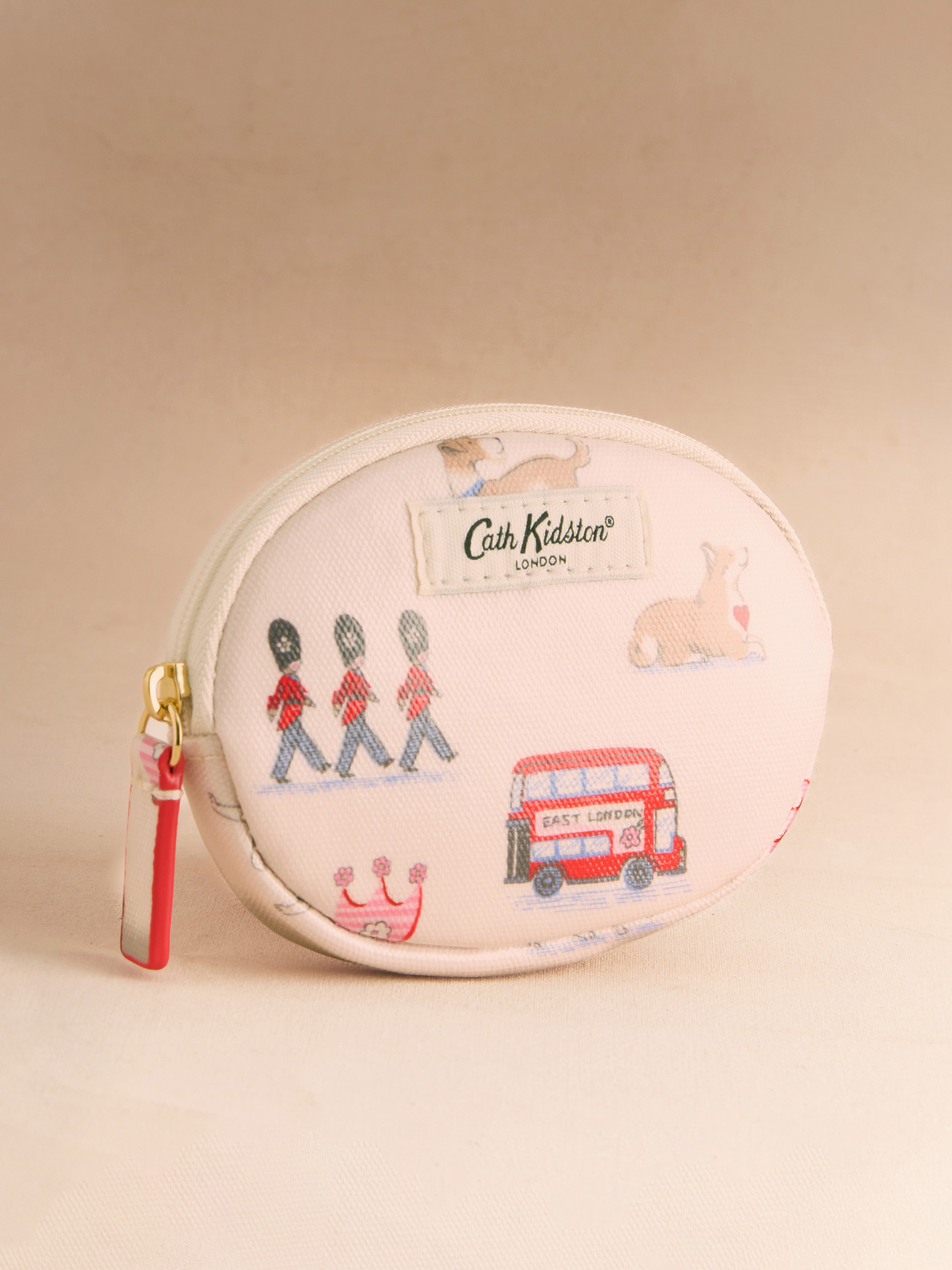 Queenies London 蛋形拉鍊零錢包