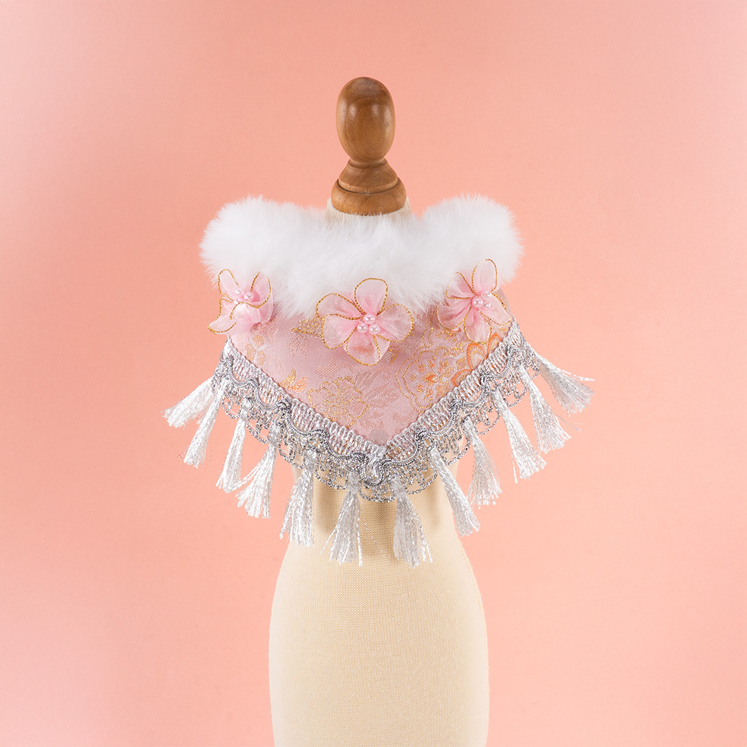 Dusty Pink Floral Damask Collar