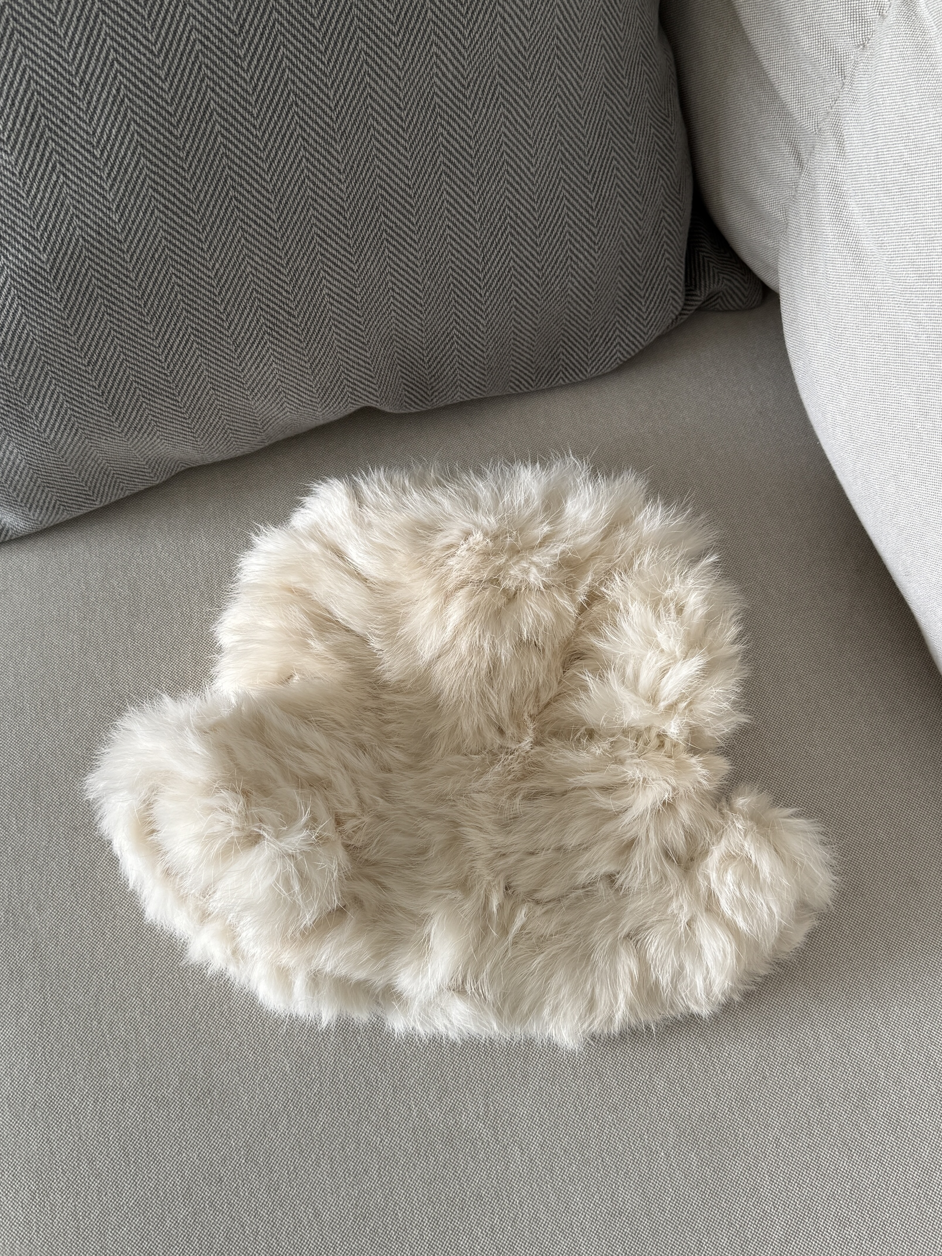 可雙面戴🐻毛毛針織帽