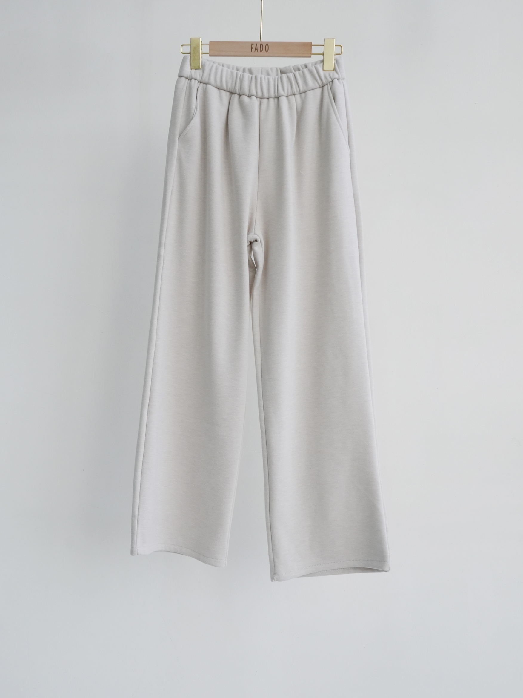 法朵Fado Shop｜保暖系 🐑素色鬆緊腰頭內嬰兒絨長褲 263A002 四色