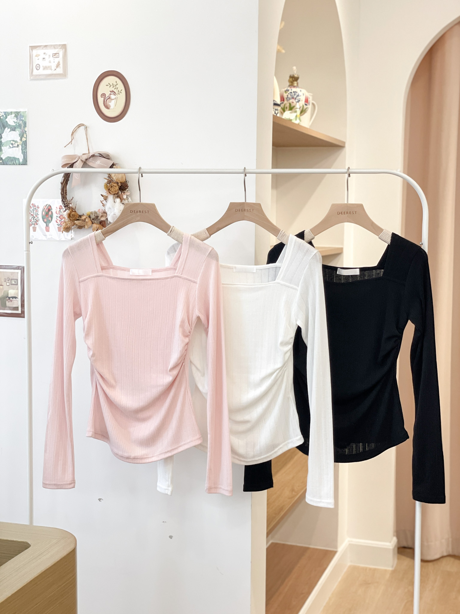 T1465 Frost Square Neck Basic Top