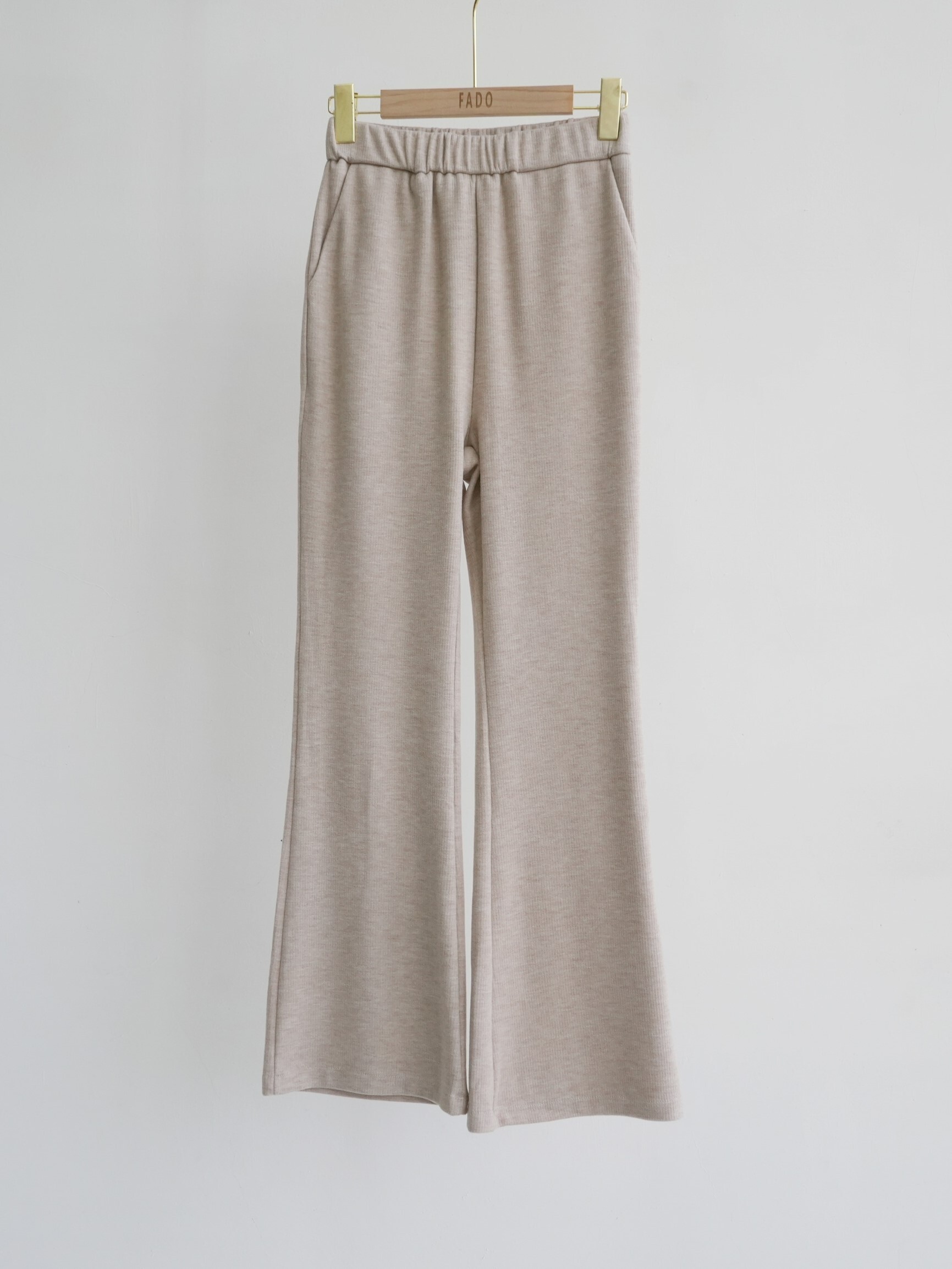 法朵Fado Shop｜彈力羊絨微喇叭褲 2934006 四色