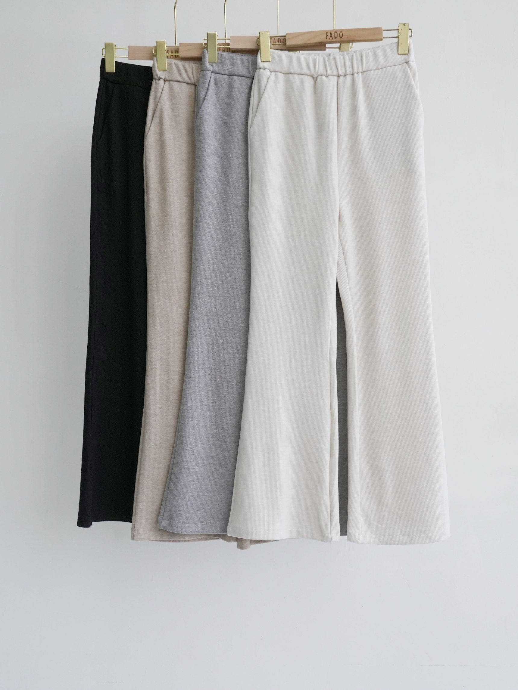 法朵Fado Shop｜彈力羊絨微喇叭褲 2934006 四色