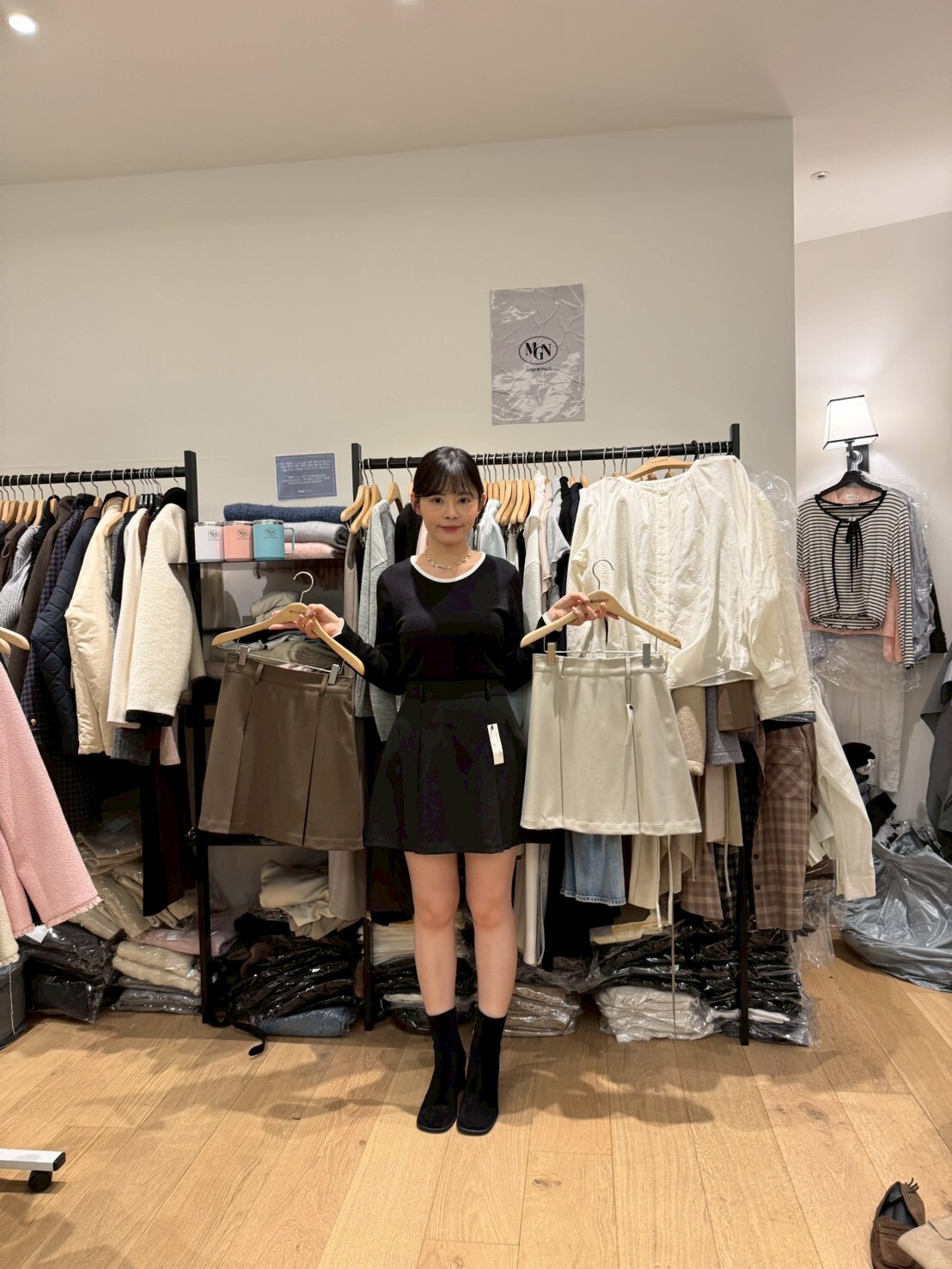 MN5412 後橡根A字短裙 *特價* (優惠碼同充值購物金不適用)