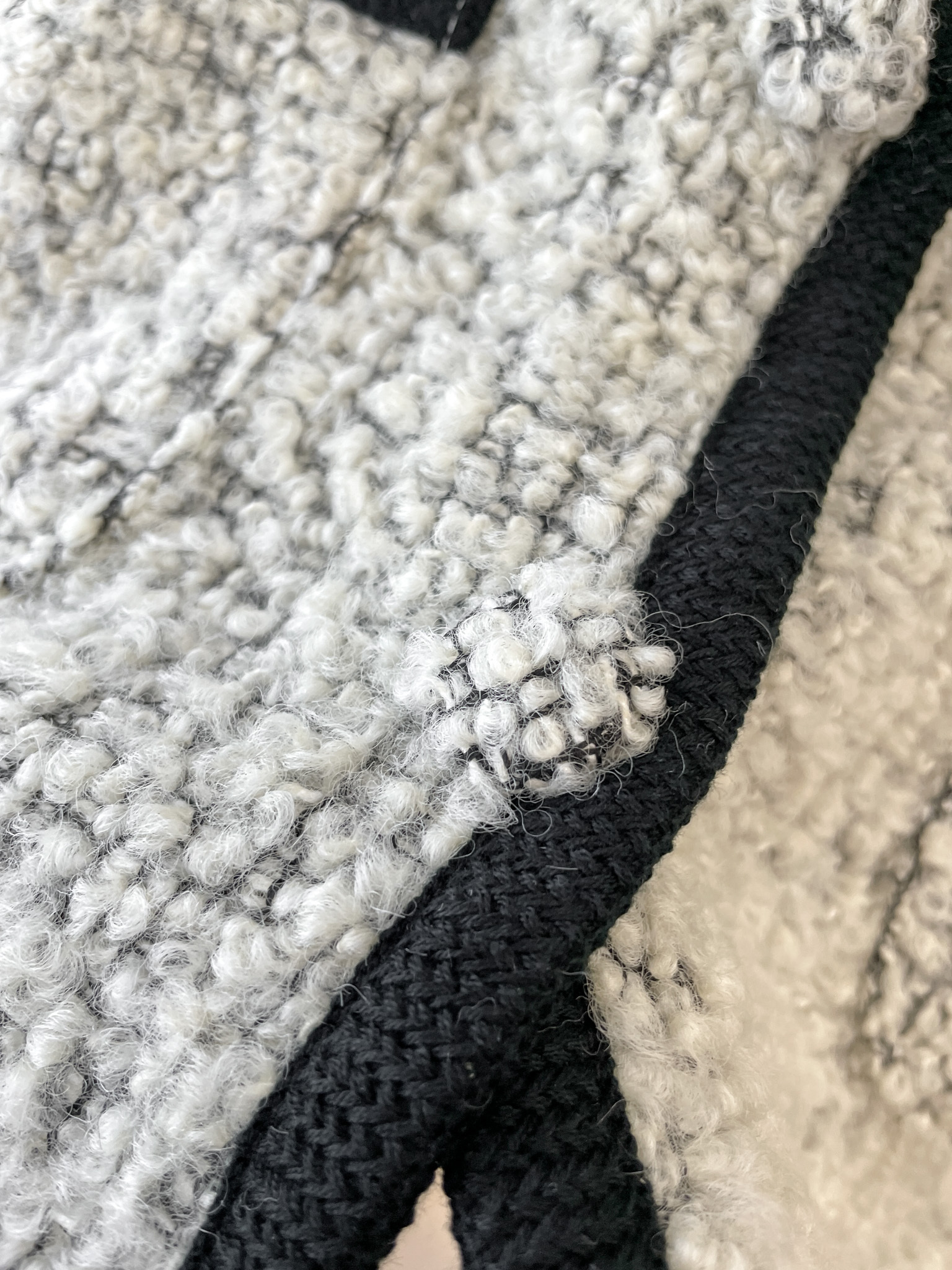 JK274 Oreo Furry Contrast Jacket