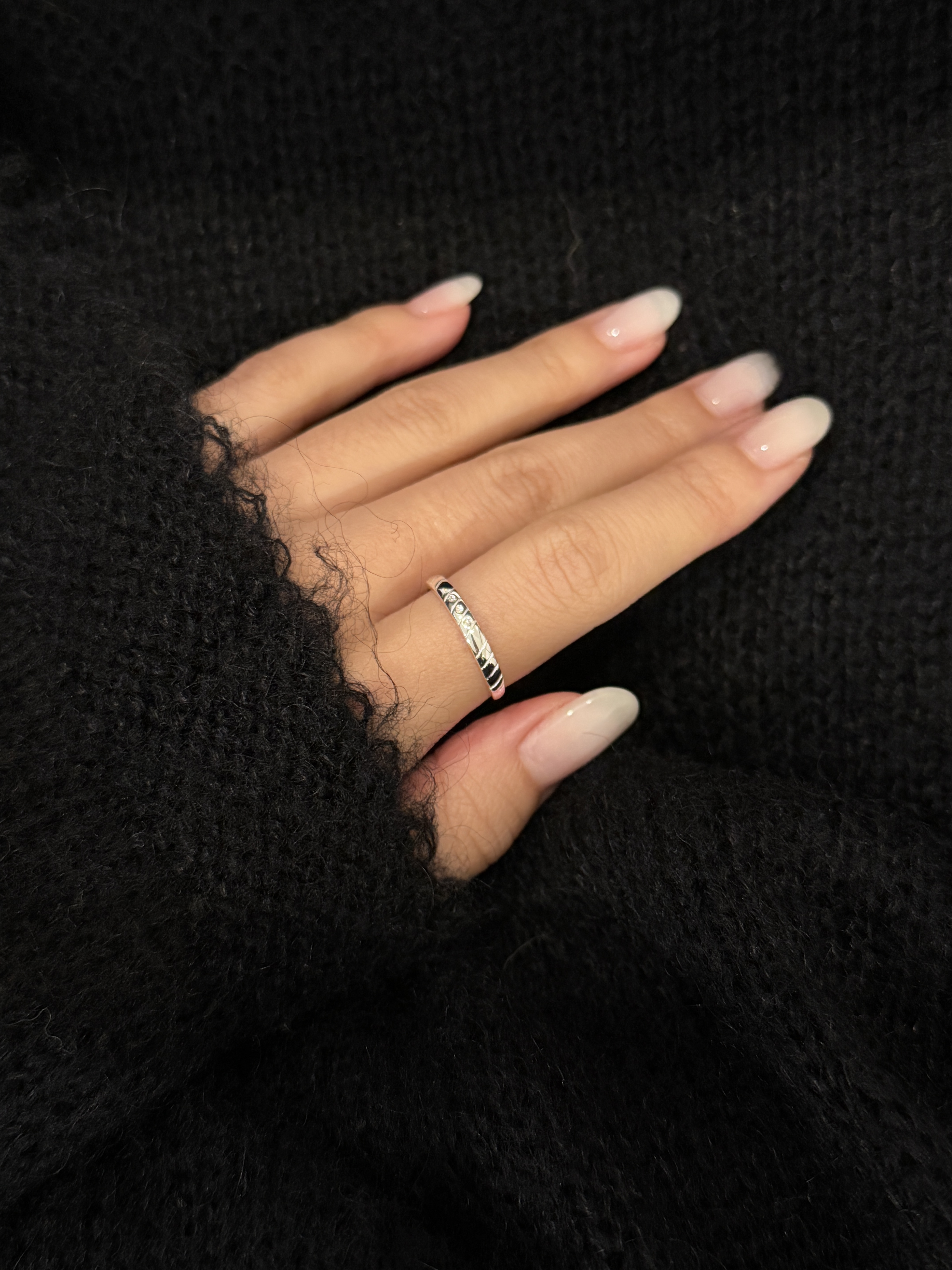 斜紋鋯石可調式戒