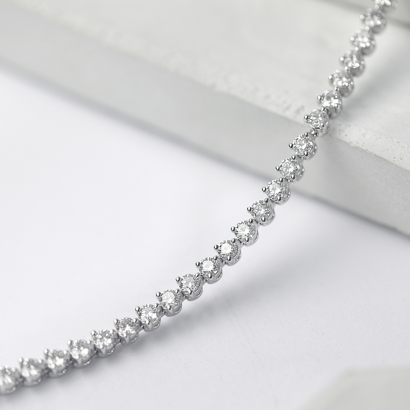 點點星辰 — 3克拉鑽石手鍊