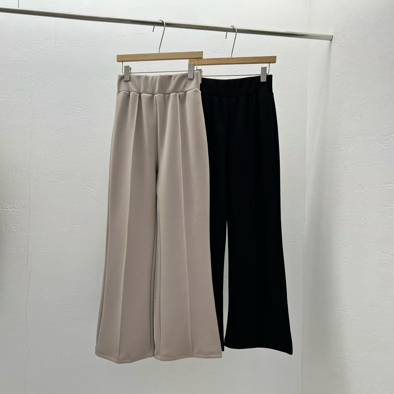 鬆緊腰高腰長腿西裝喇叭褲-F / 2色