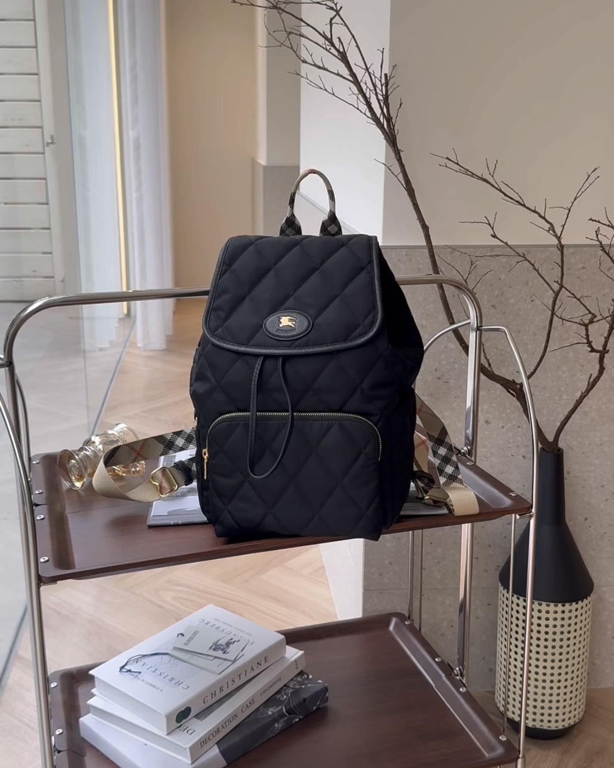 BURBERRY｜新款HORSESHOE 後背包 黑色