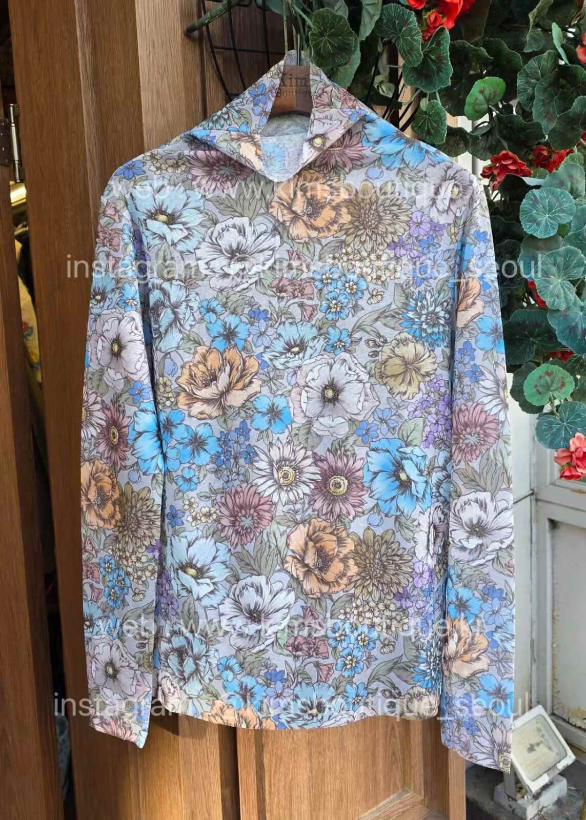 KM5408 春日百花高領上衣