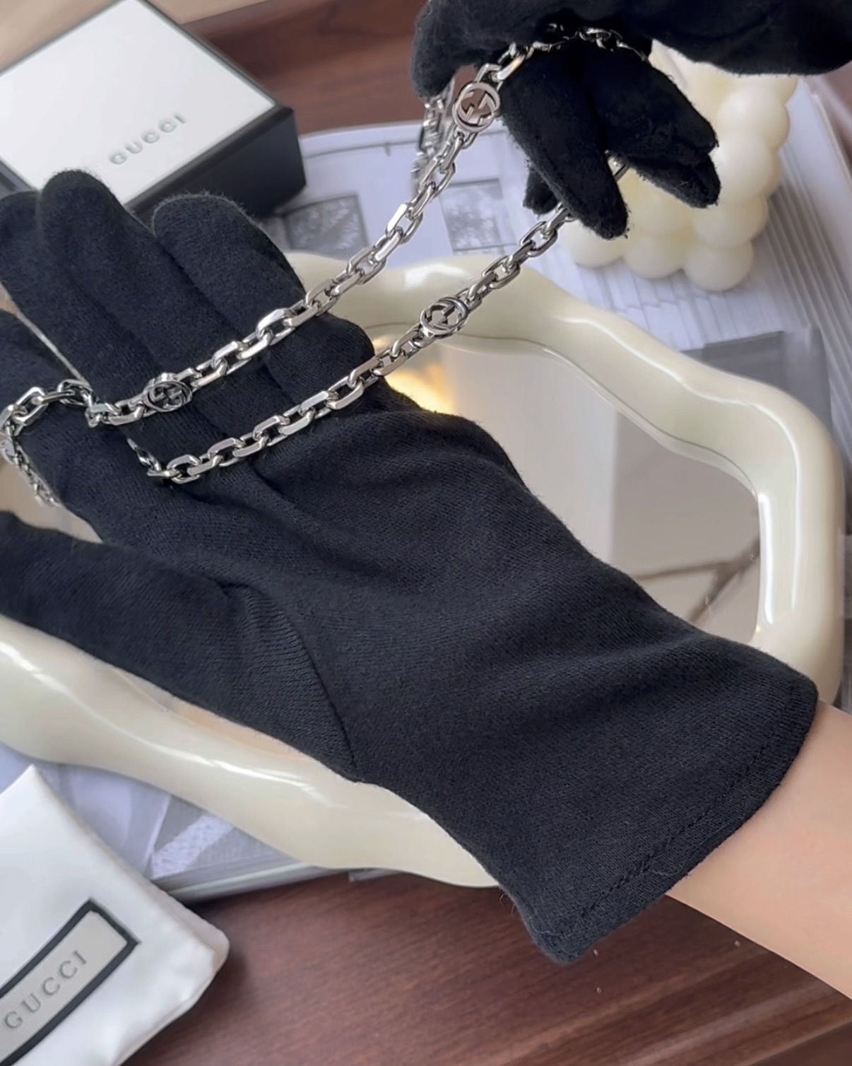 GUCCI｜GG 互扣復古做舊項鍊 霧面