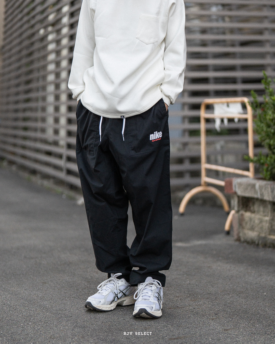 #現貨 NIKE CLUB 直筒梭織 寬鬆長褲 HQ1572-010 黑色