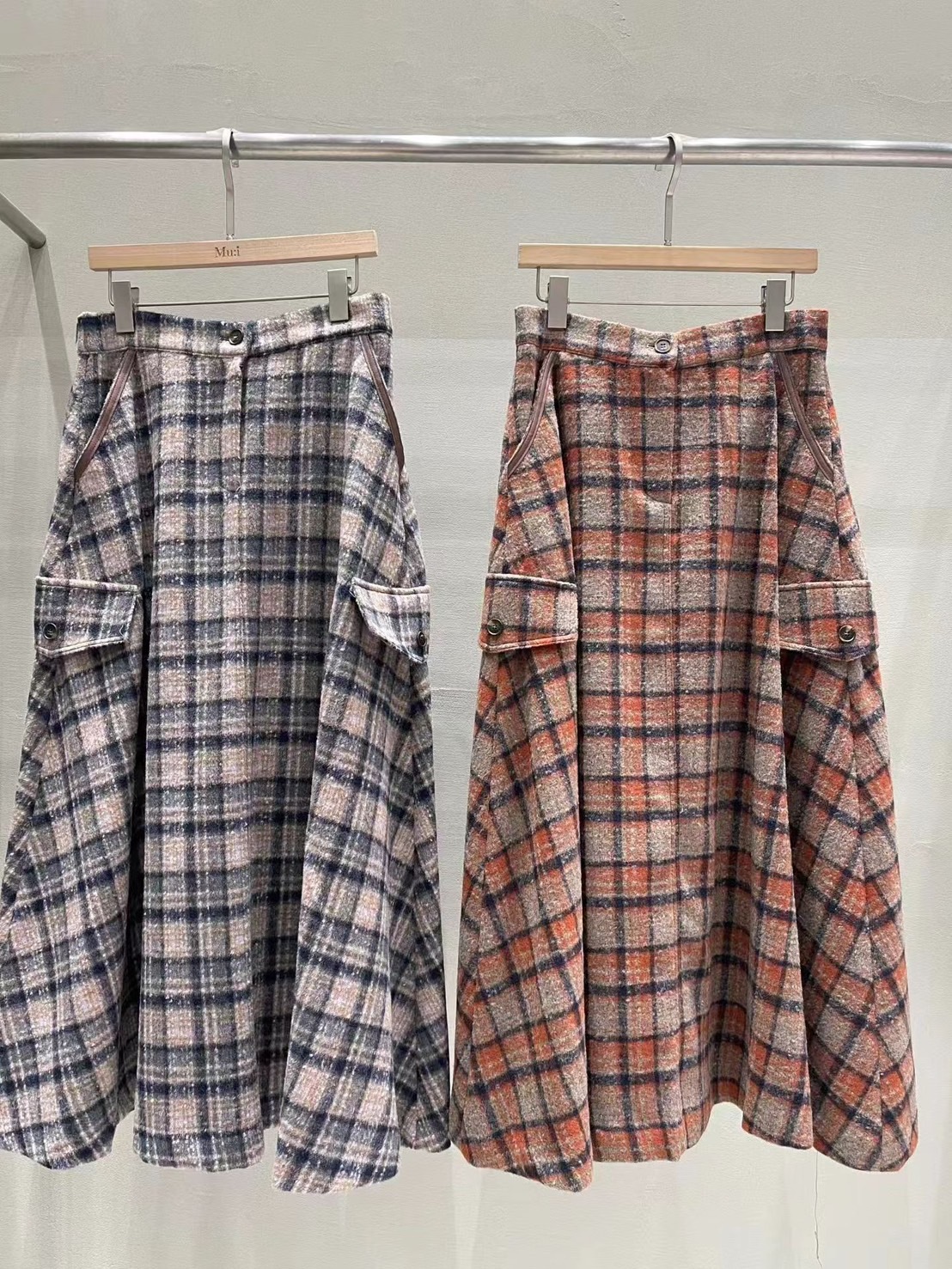 散裝挺版格子裙