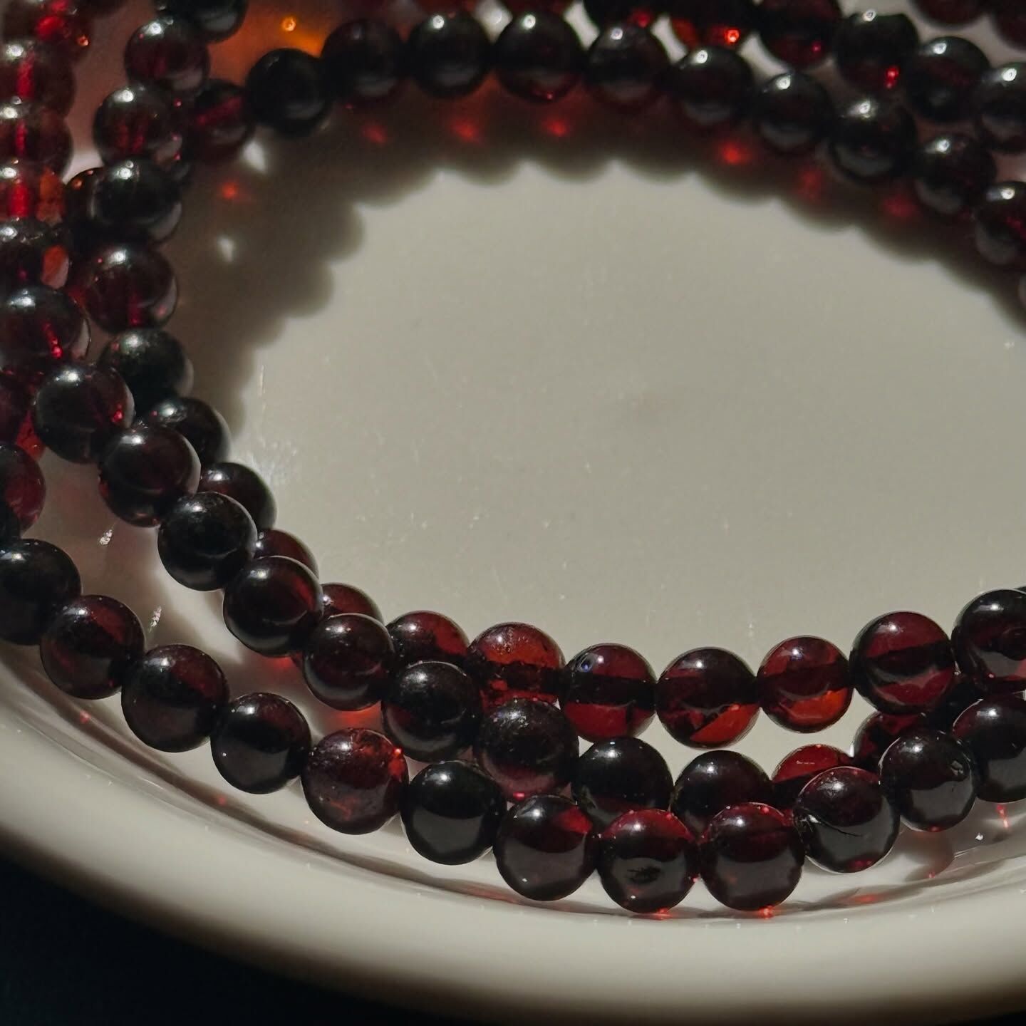 [原石] 血珀 / 琥珀 手串