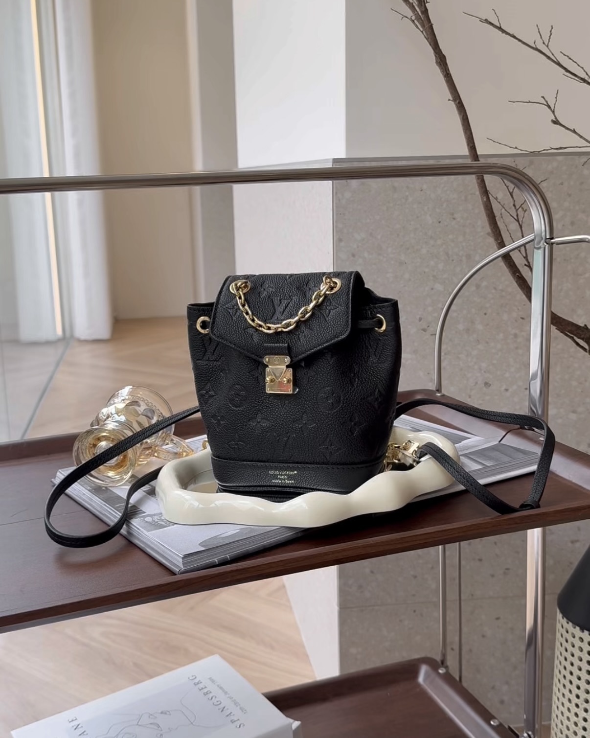 LV｜NANO NOE 後背包 黑色壓紋老花 M14549