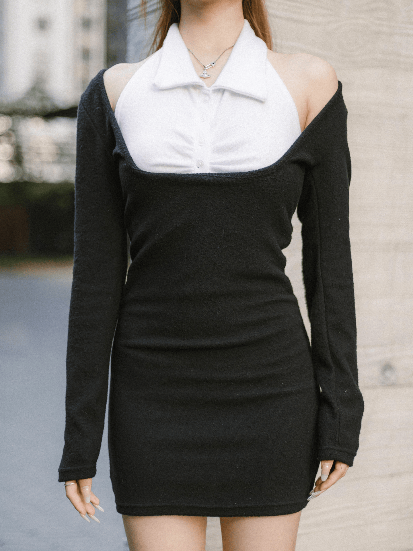 約會必備！翻領掛頸連身裙