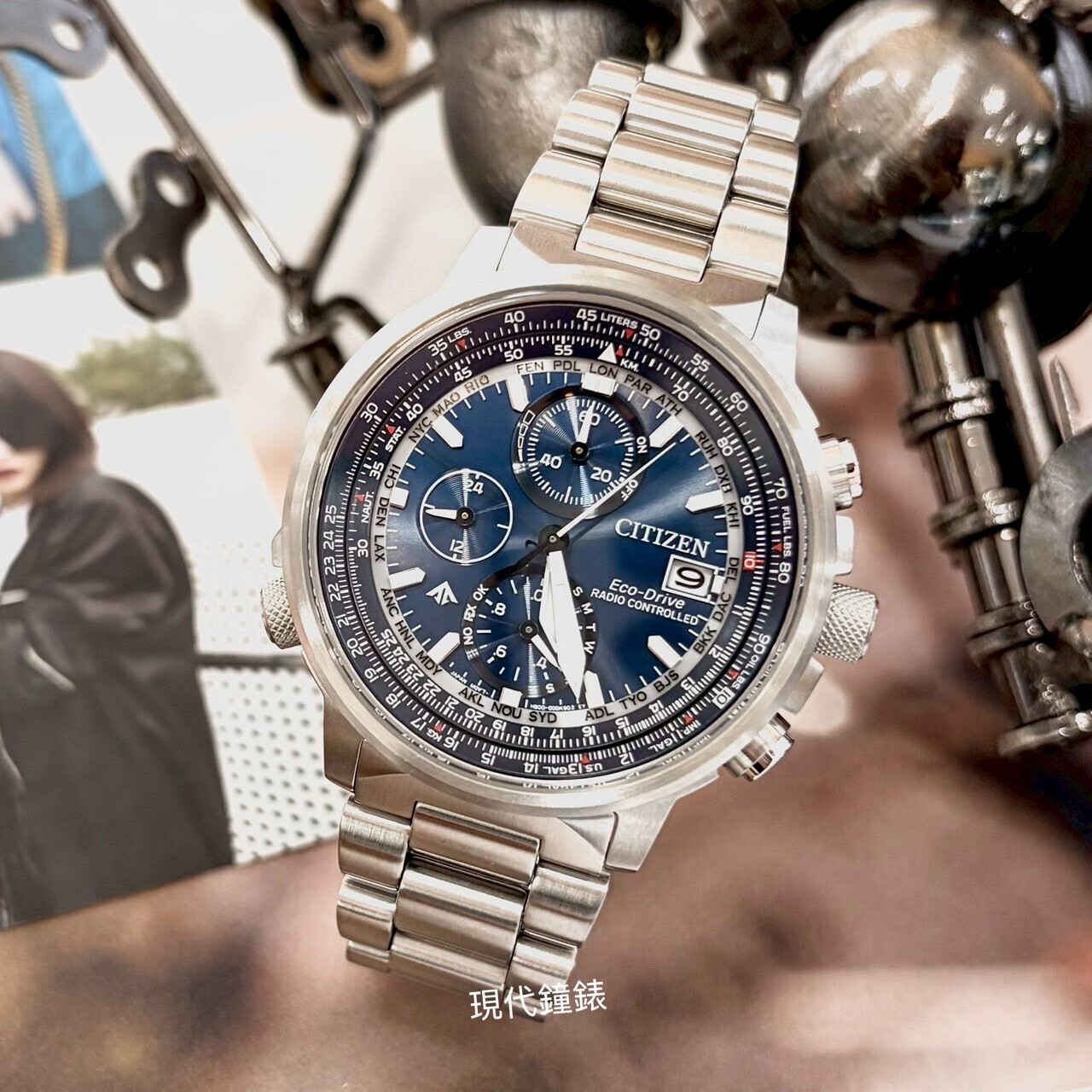 【CITIZEN 星辰】(通路限定)電波飛行錶款 AT8300-58L 41mm 現代鐘錶