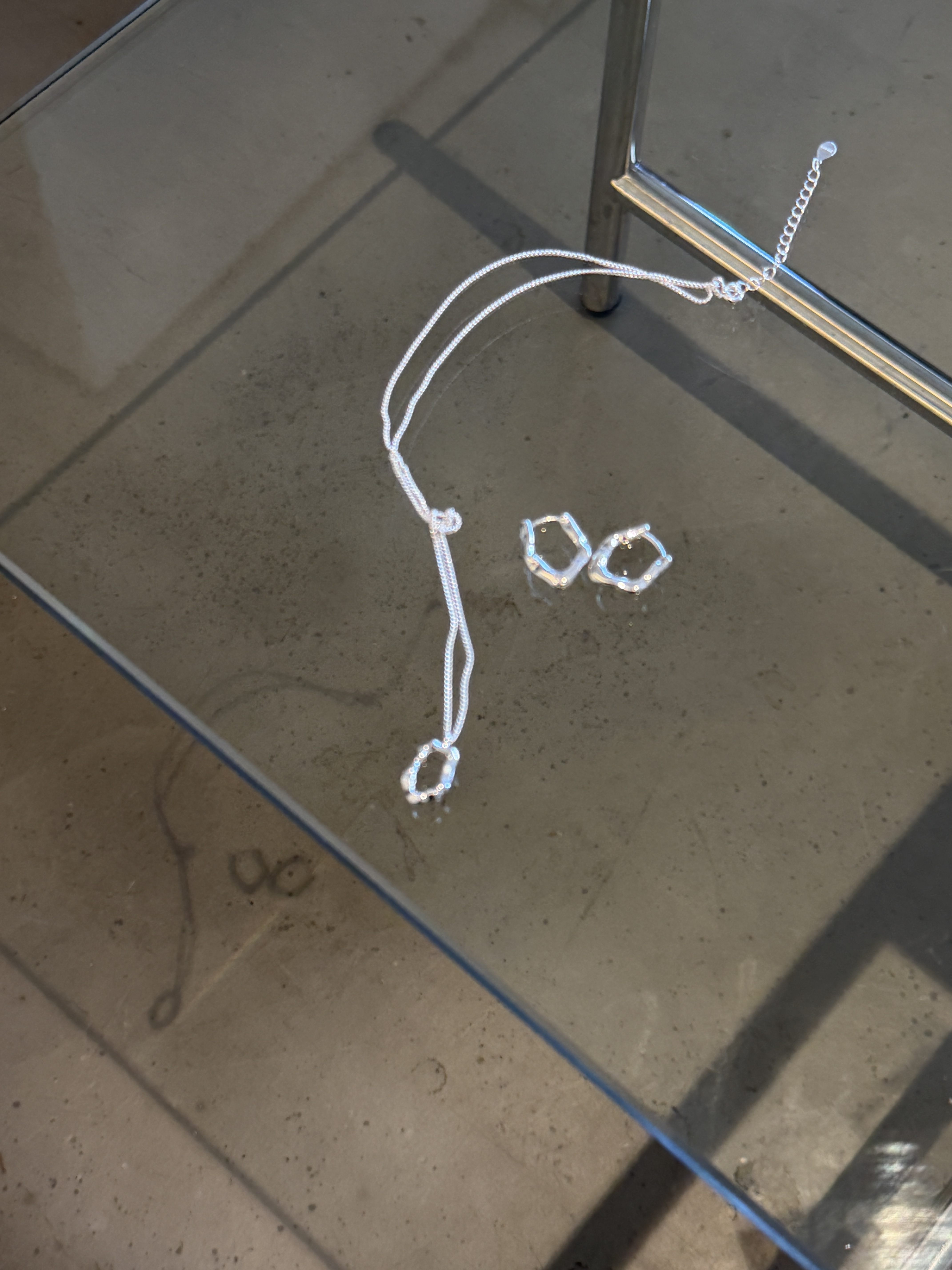 不規則鏤空項鍊