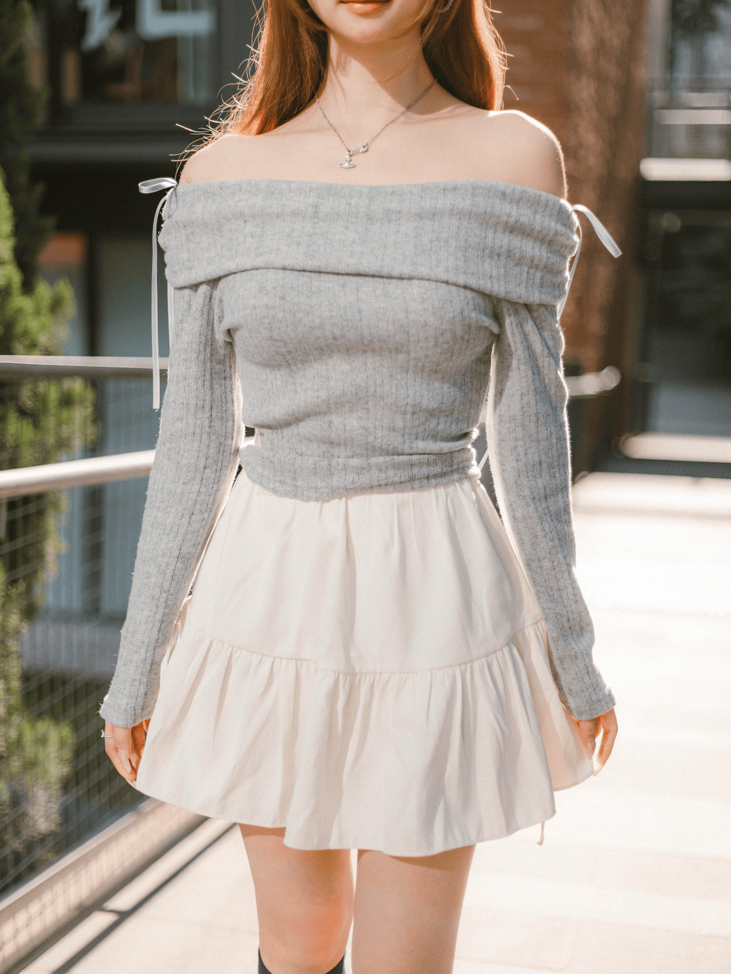 (抓絨Ver.) Lovely Ribbon Off-shoulder Top