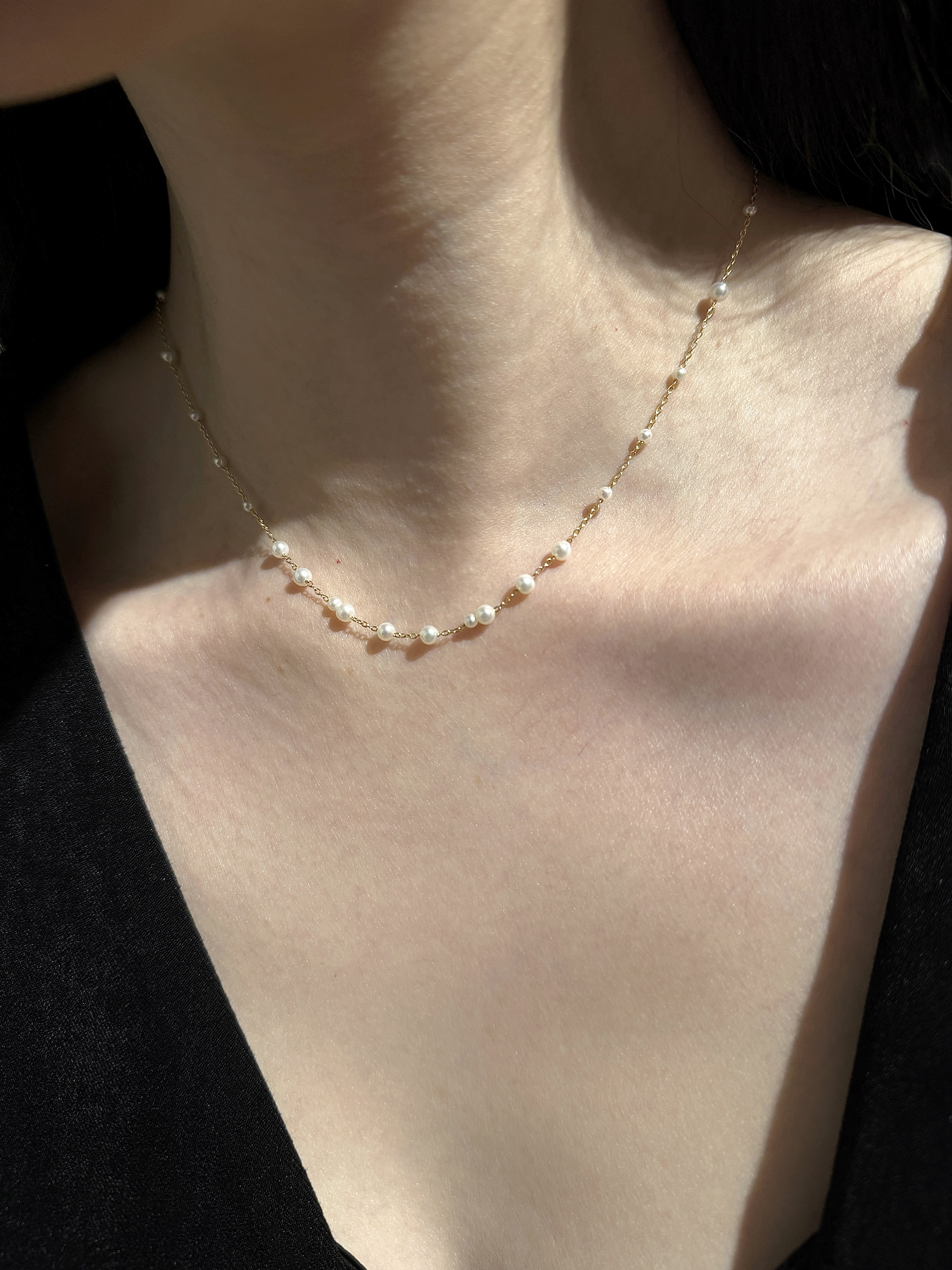 點點細雨珍珠項鍊