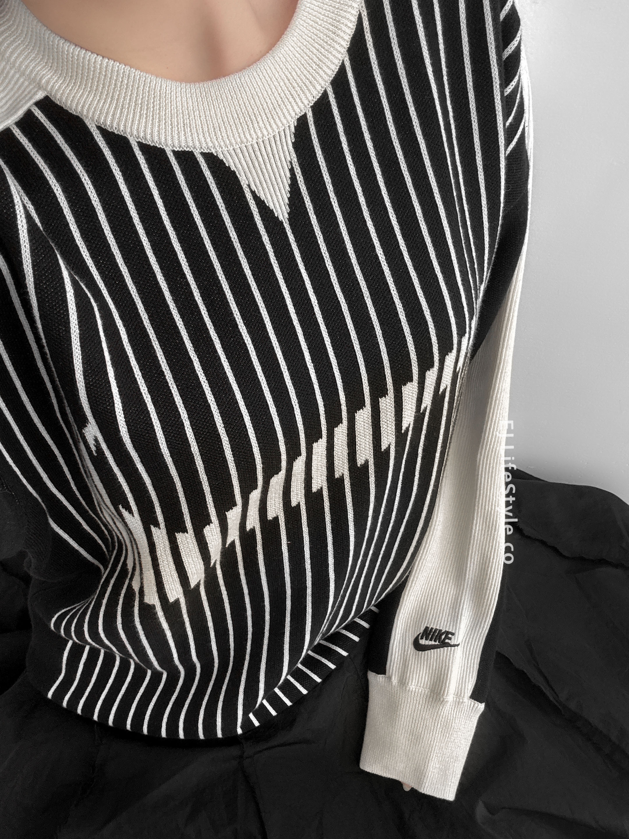 NIKE SPORTSWEAR CLUB 針織圓領衫 條紋拼接 黑白 男款 II1197-010 / 調貨