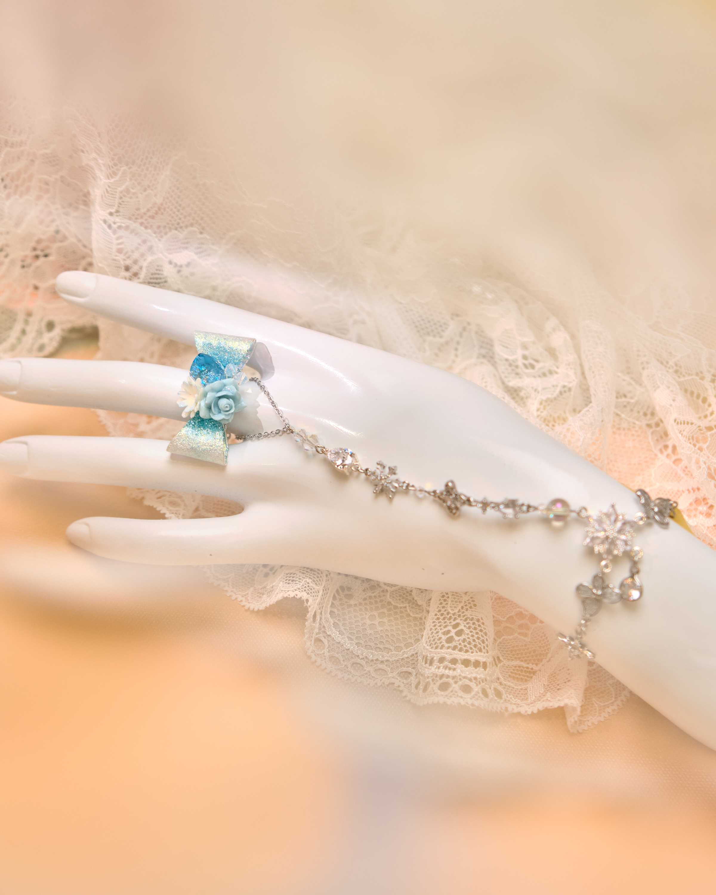 13240 Whimsy Bow Blooms Dip Art Ring