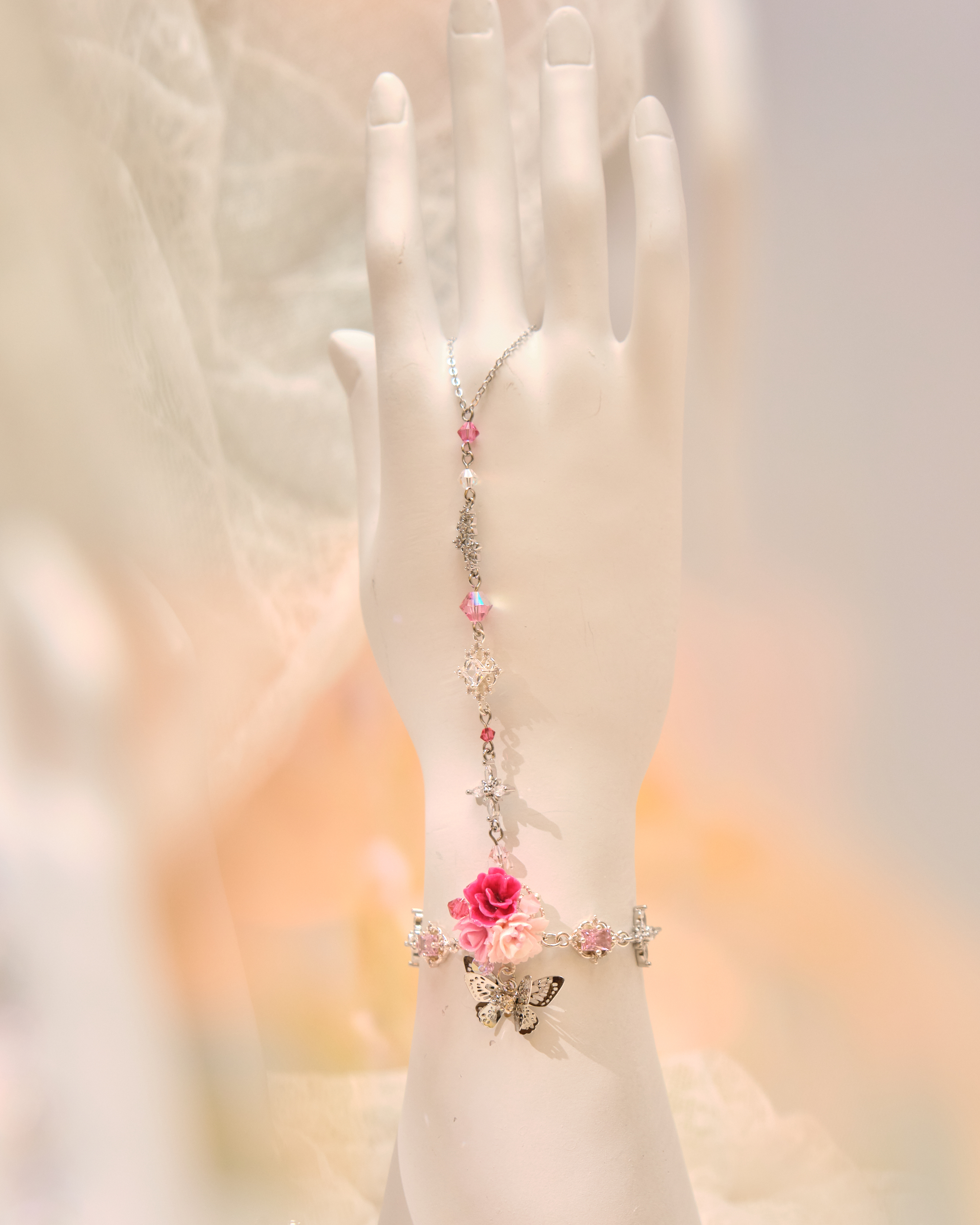 13230 Floral Fairy Blush Reverie T-Bracelet