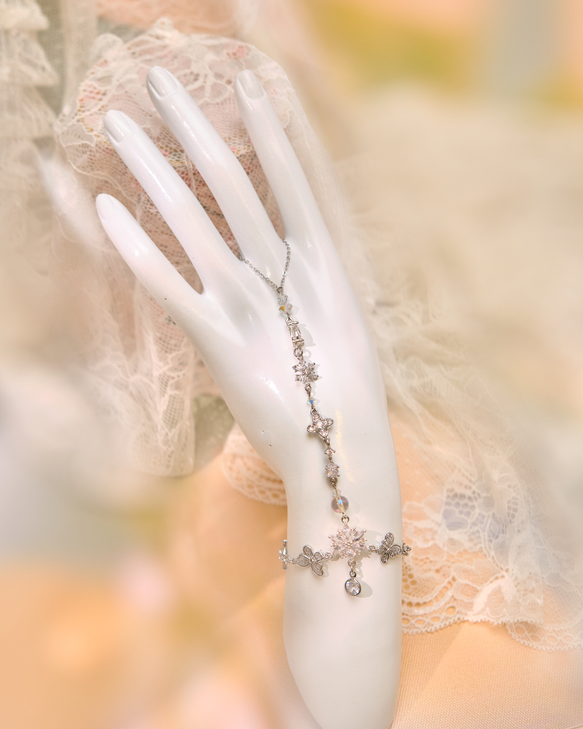 13227 Fairy Blush Reverie T-Bracelet