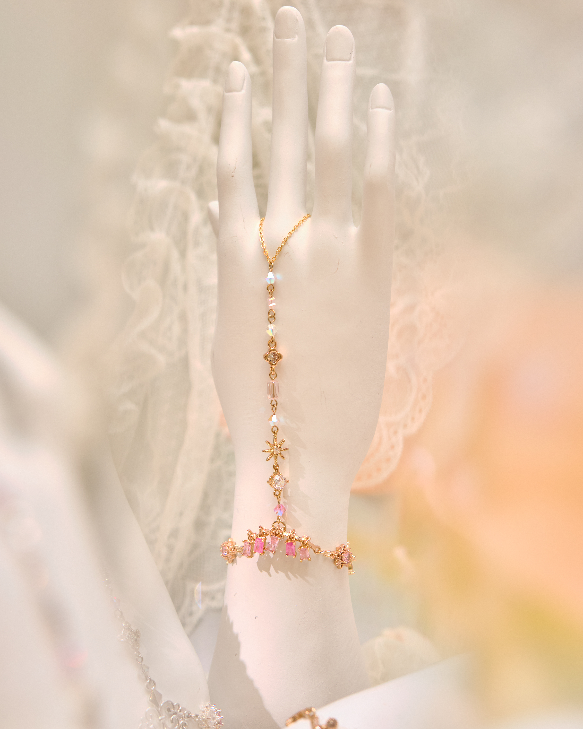 13224 Fairy Blush Reverie T-Bracelet