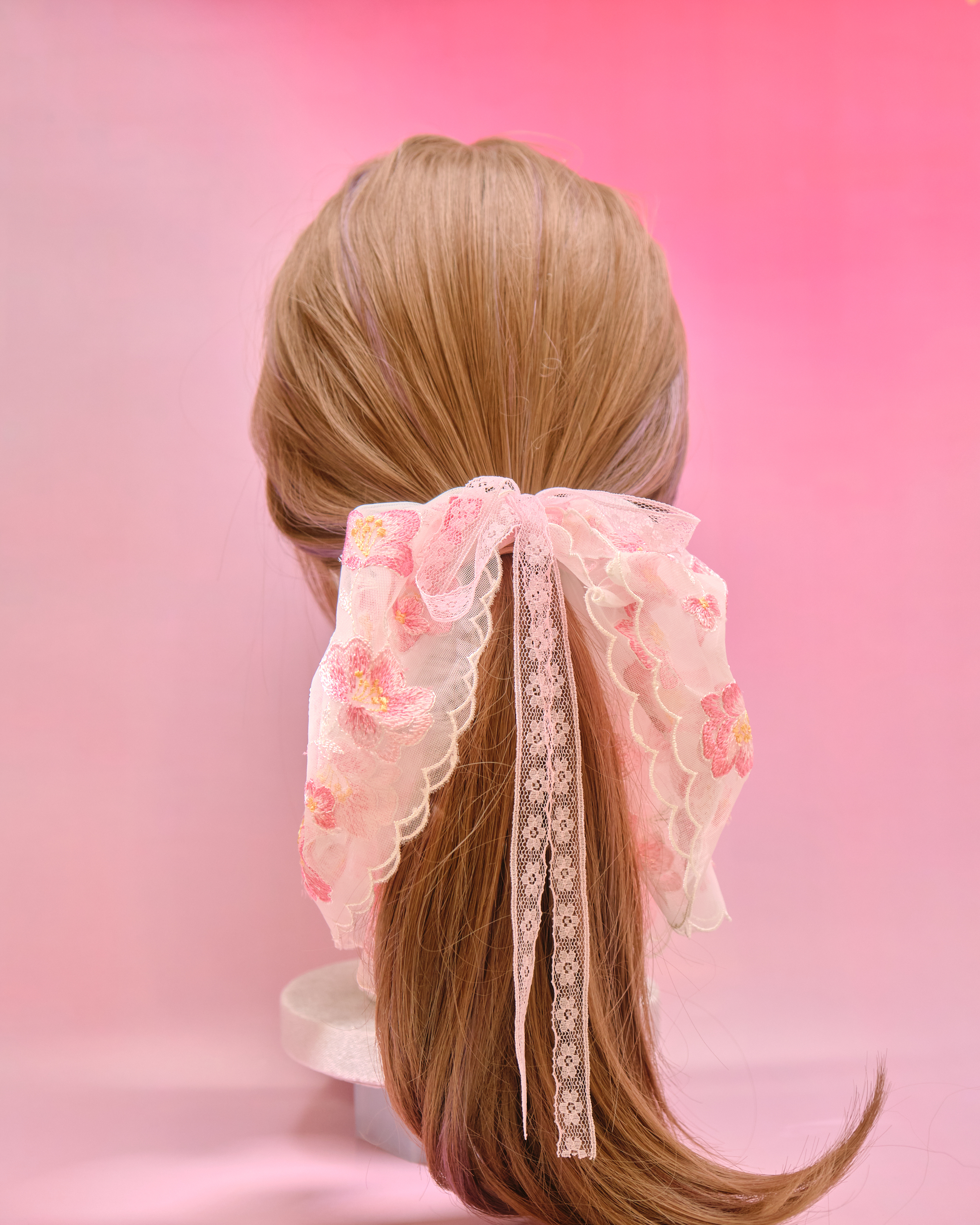 13223 Rosy Dream Lace Reverie Scrunchies