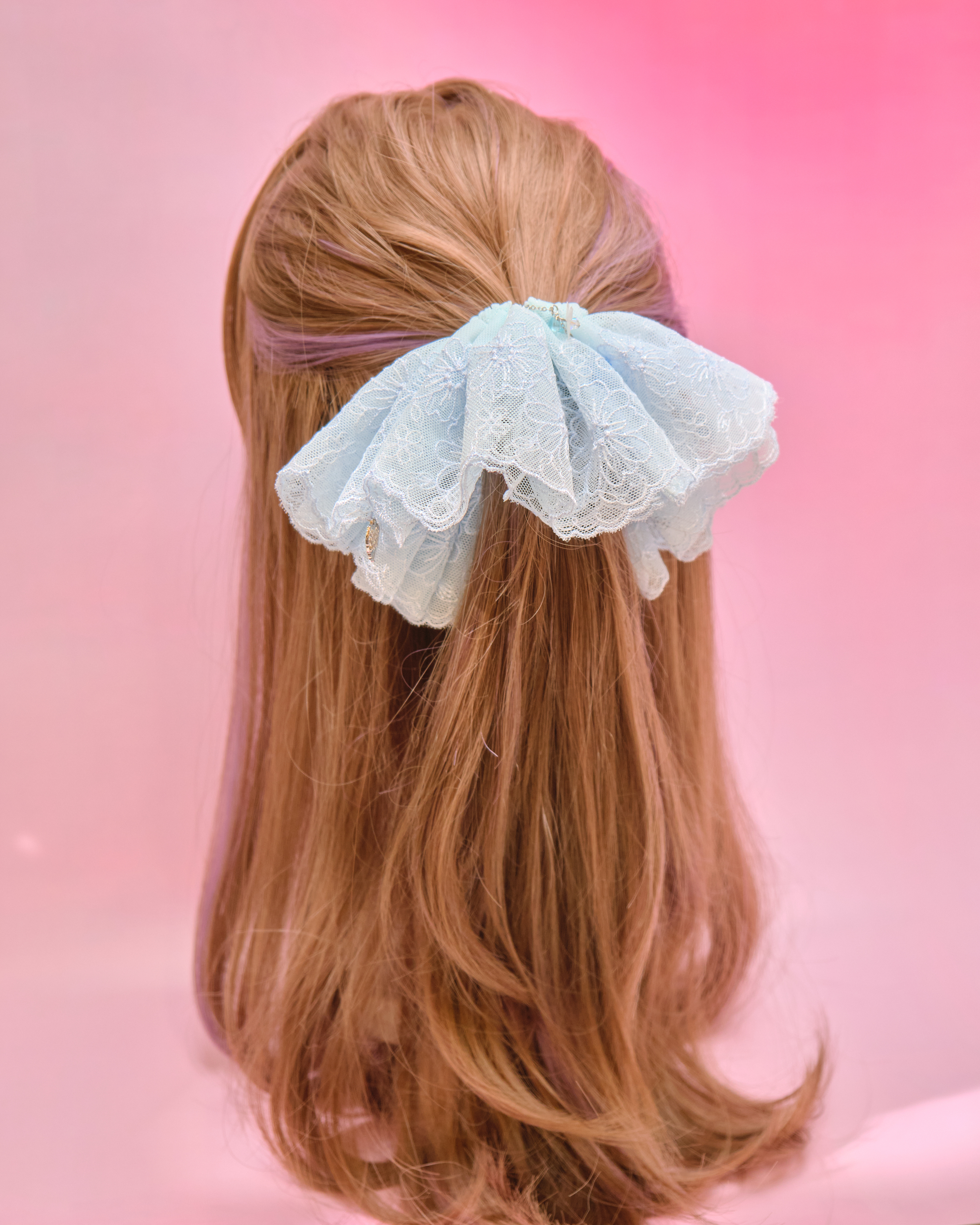 13214 Snowy Mist Lace Reverie Scrunchies