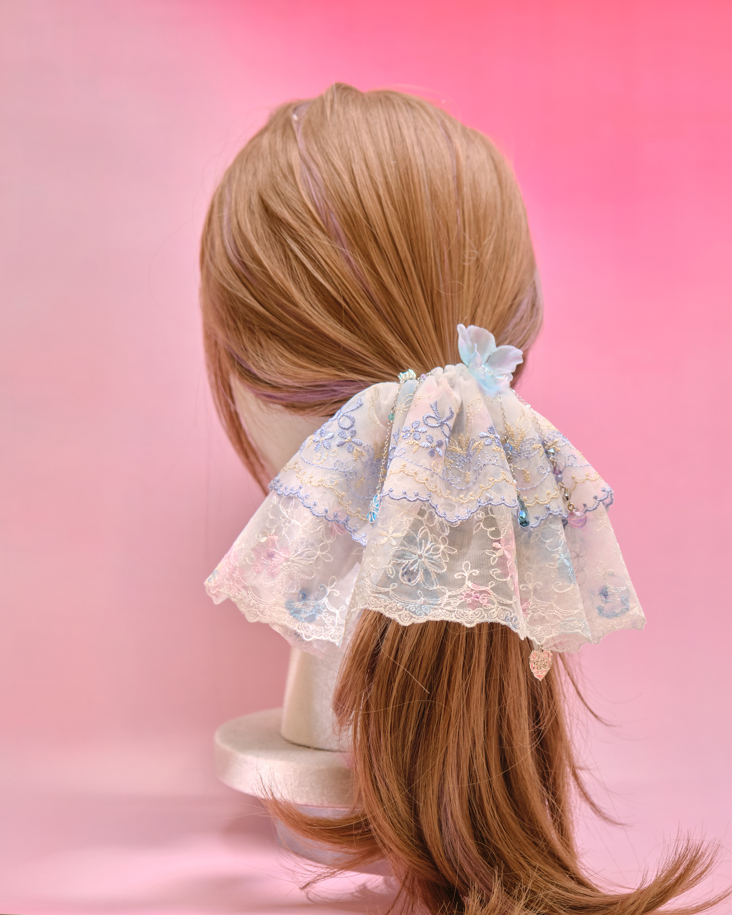 13213 Snowy Mist Lace Reverie Scrunchies