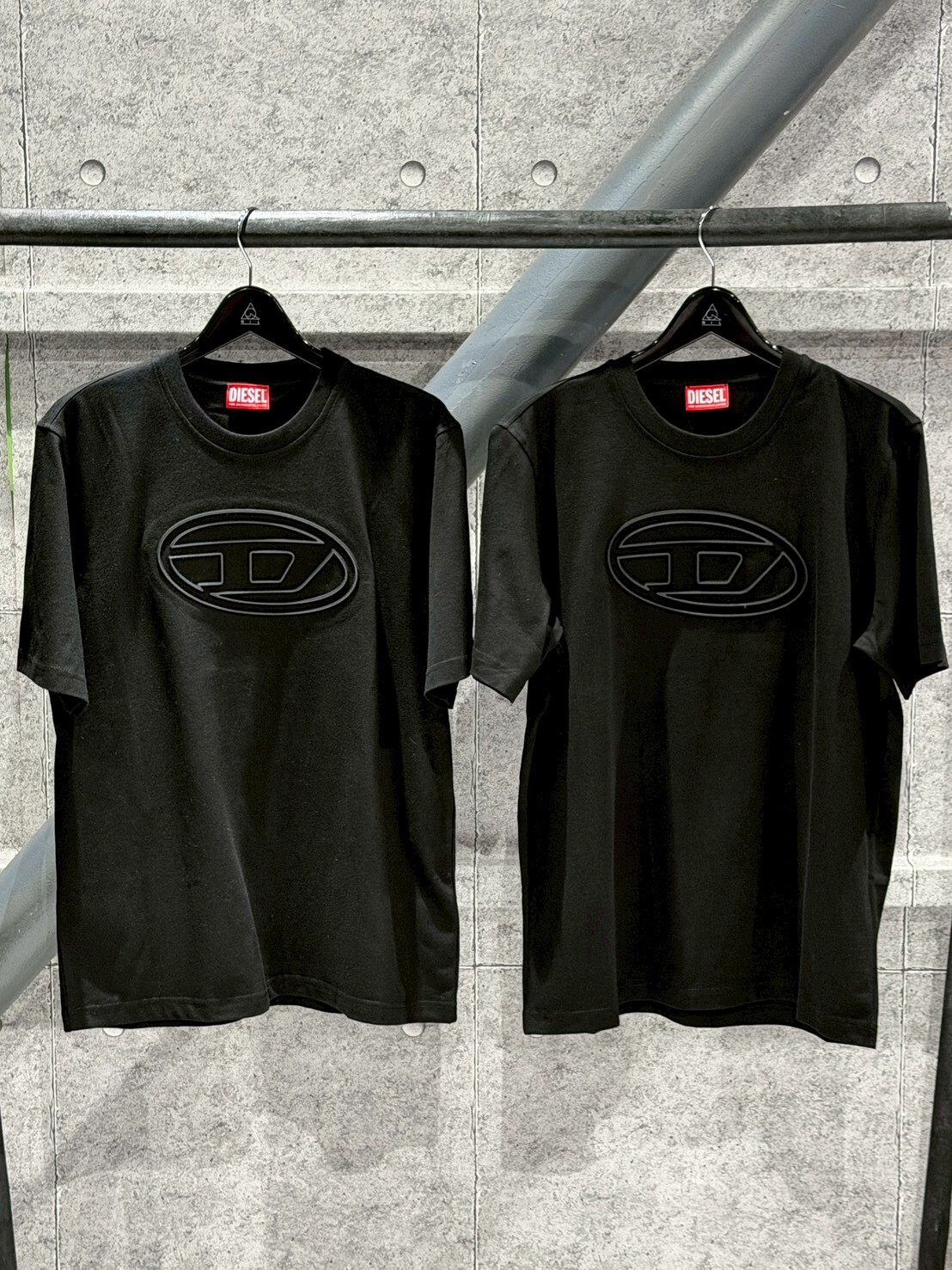 DIESEL 立體大Logo黑色短袖 T