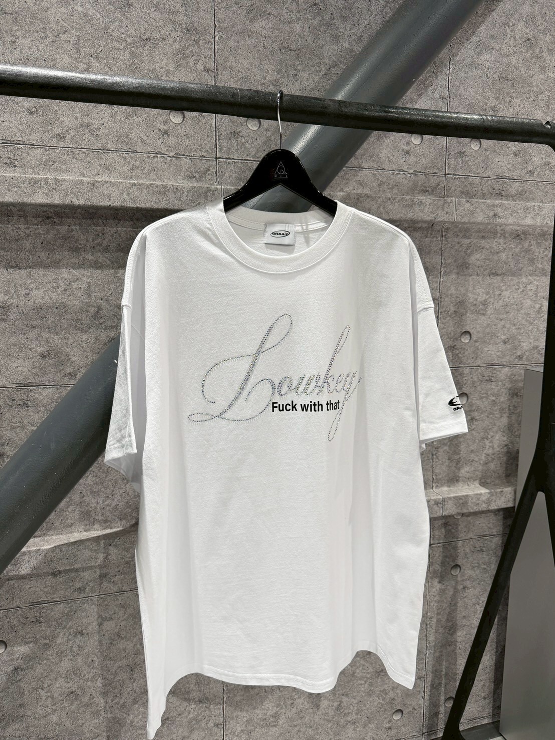 GRAILZ 水鑽標語短袖 T