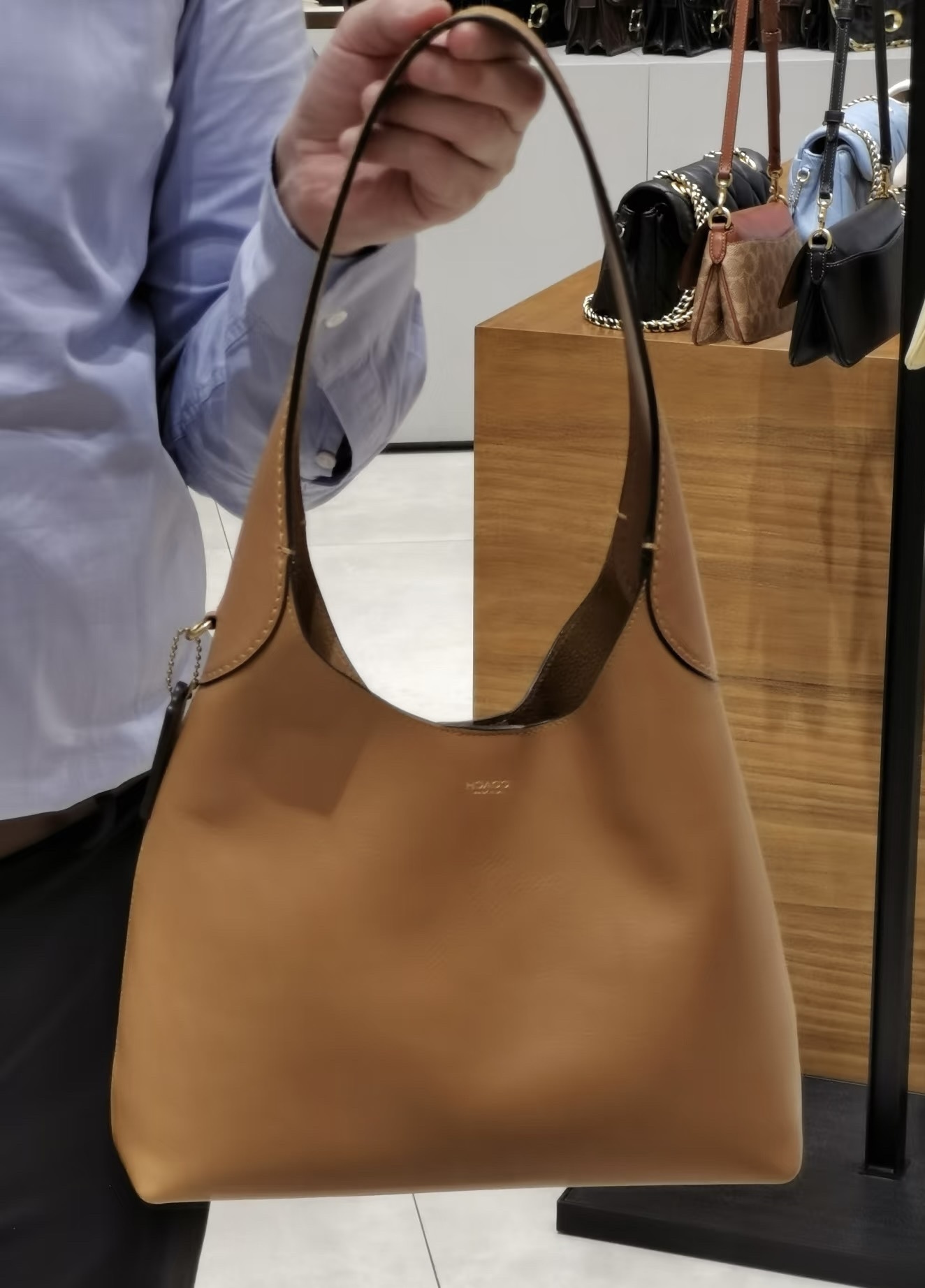 【直播】 Coach K0124801 Brooklyn Shoulder Bag 28