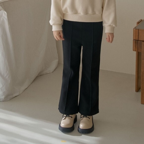 90-150 百搭立體喇叭褲