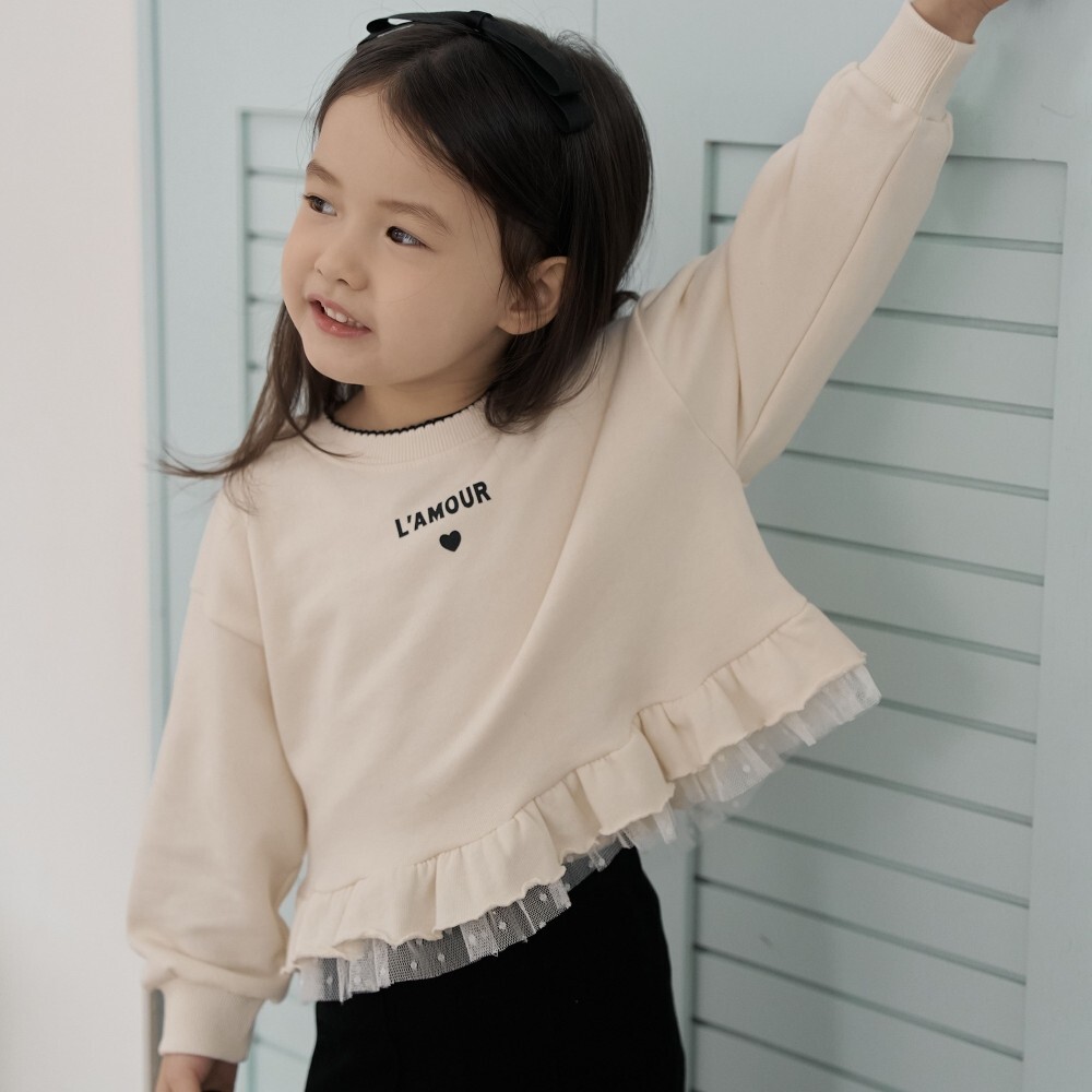 90-140 Amour蕾絲荷葉上衣 2色